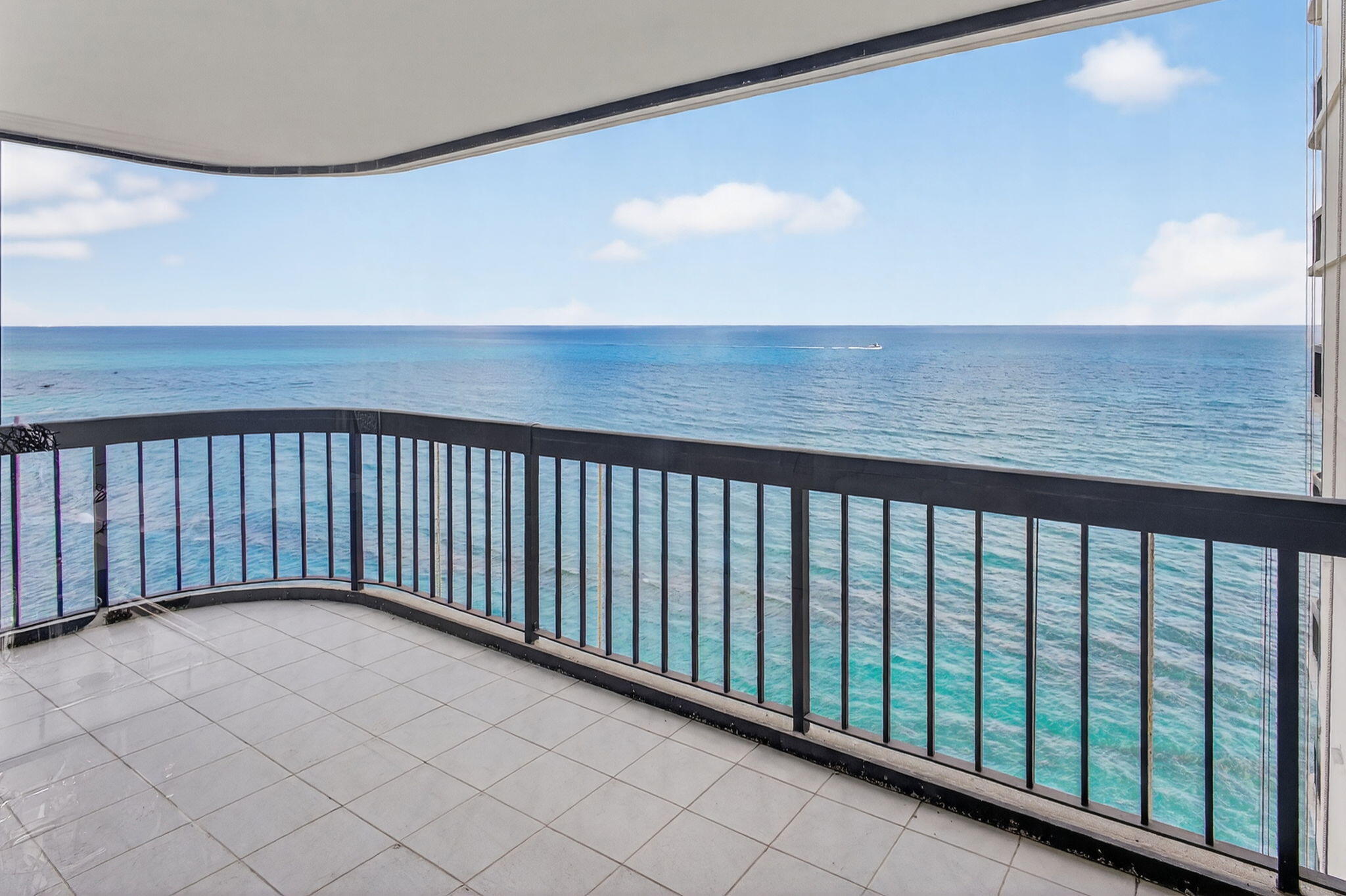 5380 N Ocean Drive 12e Property Photo 24
