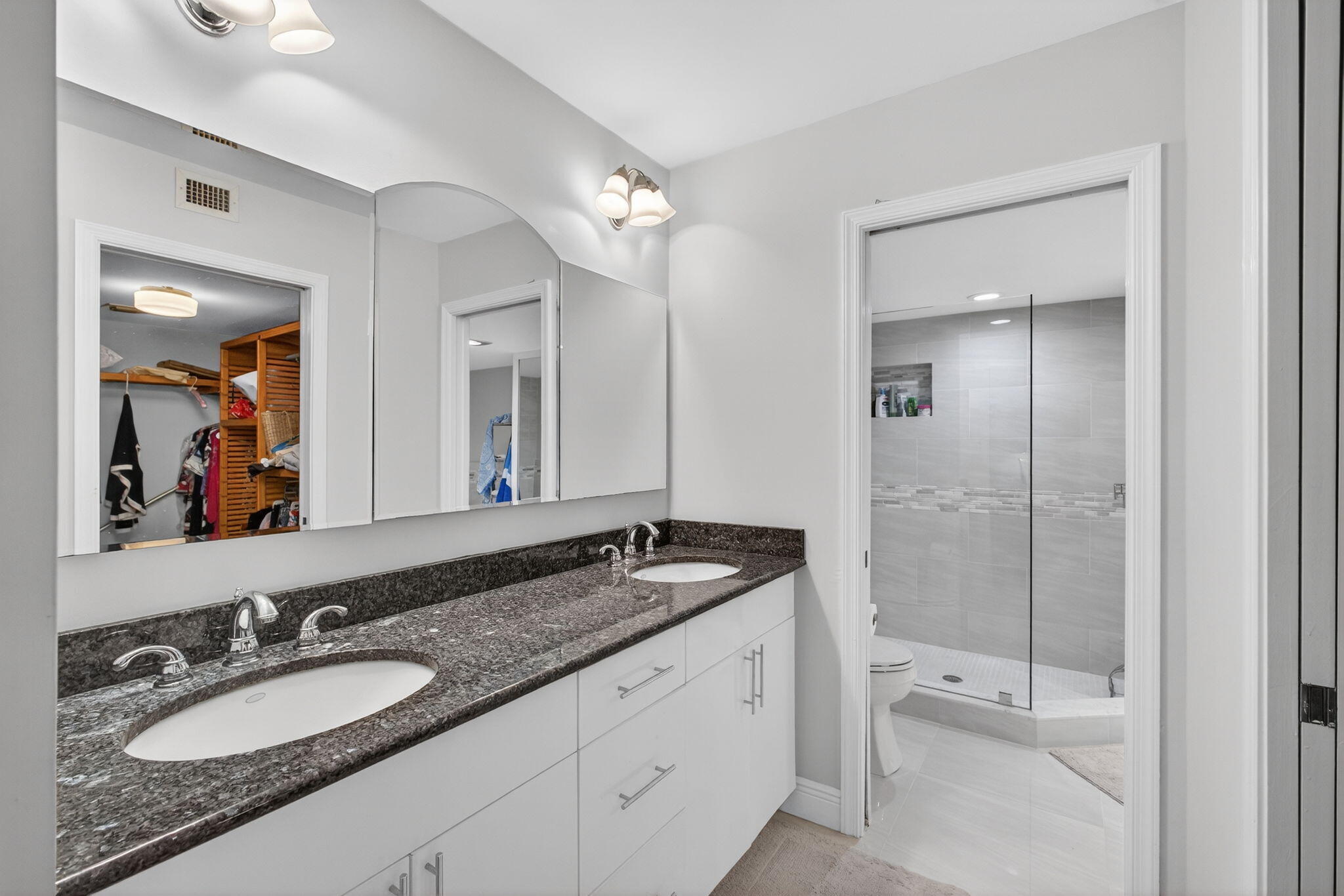 5380 N Ocean Drive 12e Property Photo 28