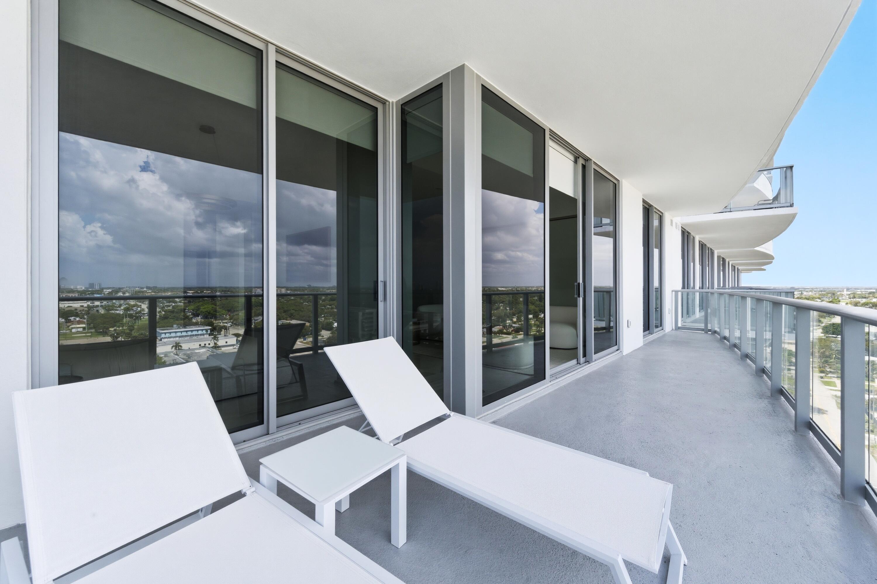 220 Lake Shore Drive 1205 Property Photo 9