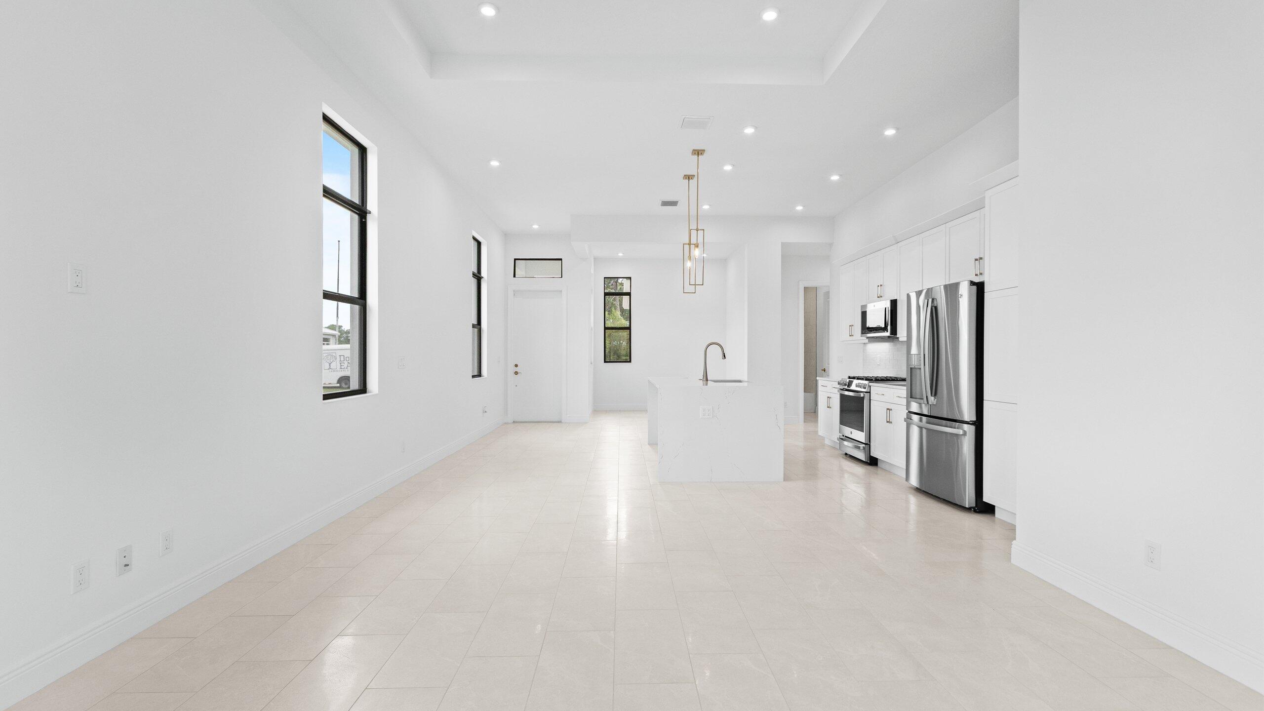 375 Se Via Sangro Property Photo 2