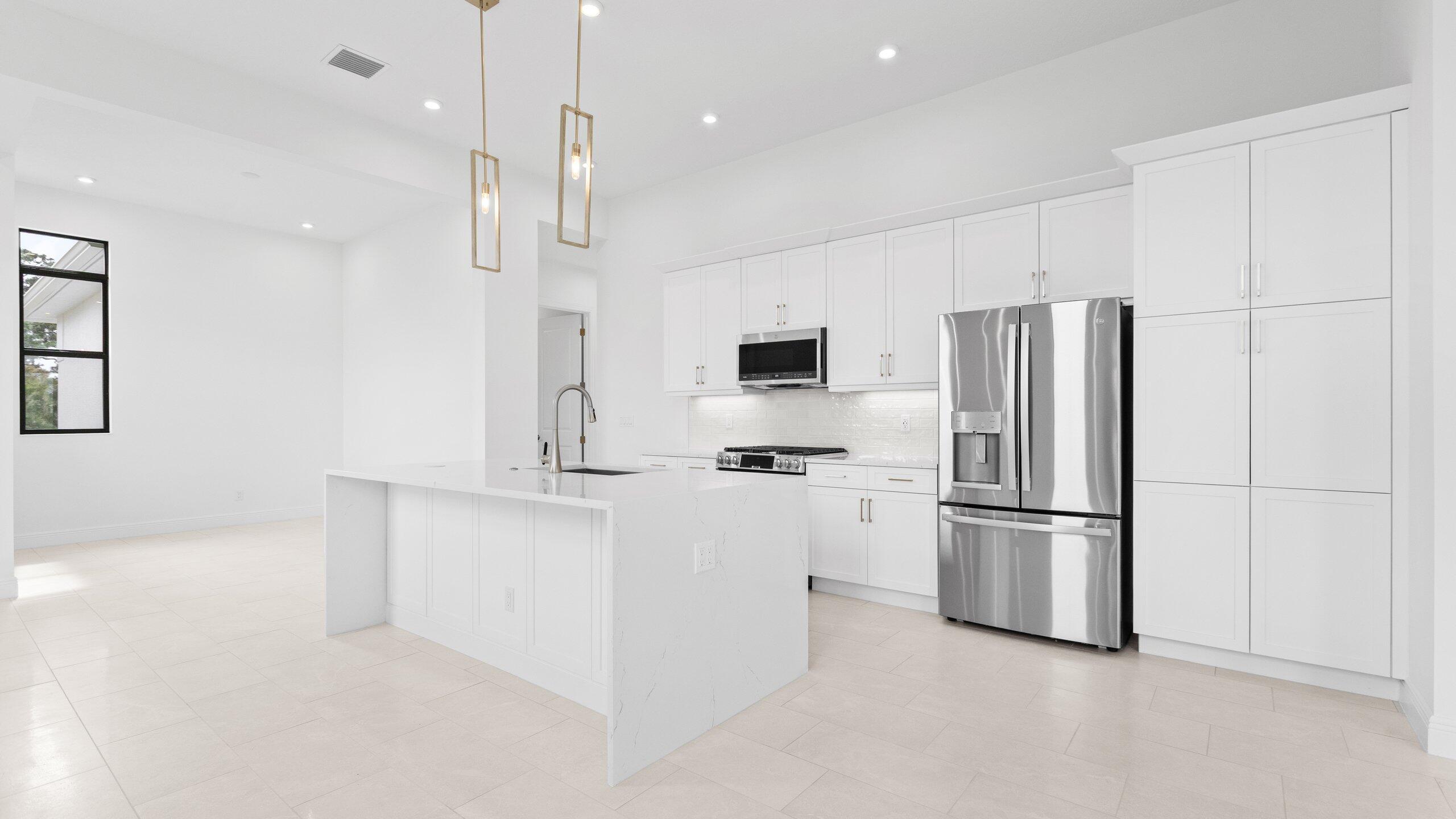 375 Se Via Sangro Property Photo 5