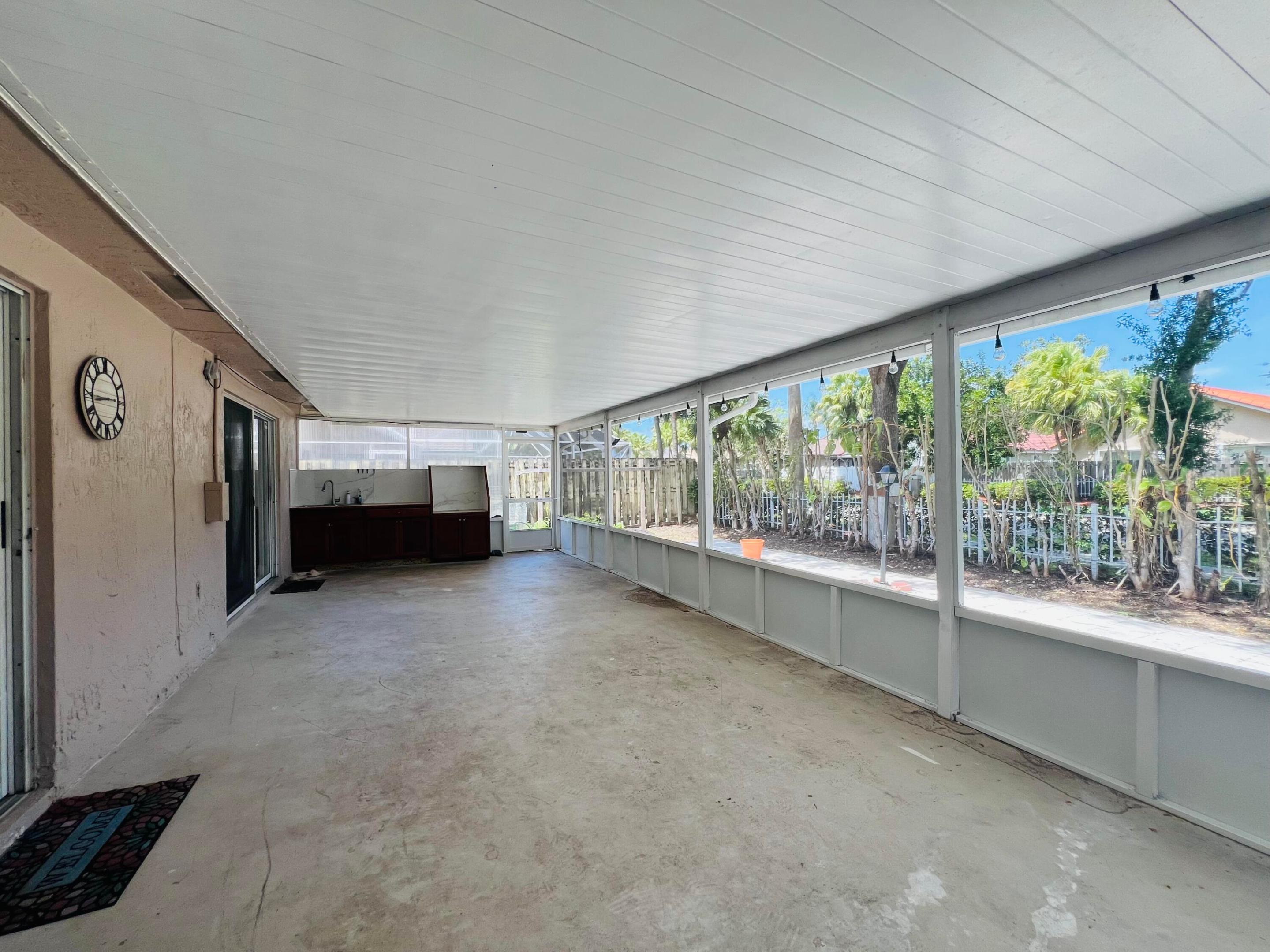12623 Sw 8th Court Property Photo 7