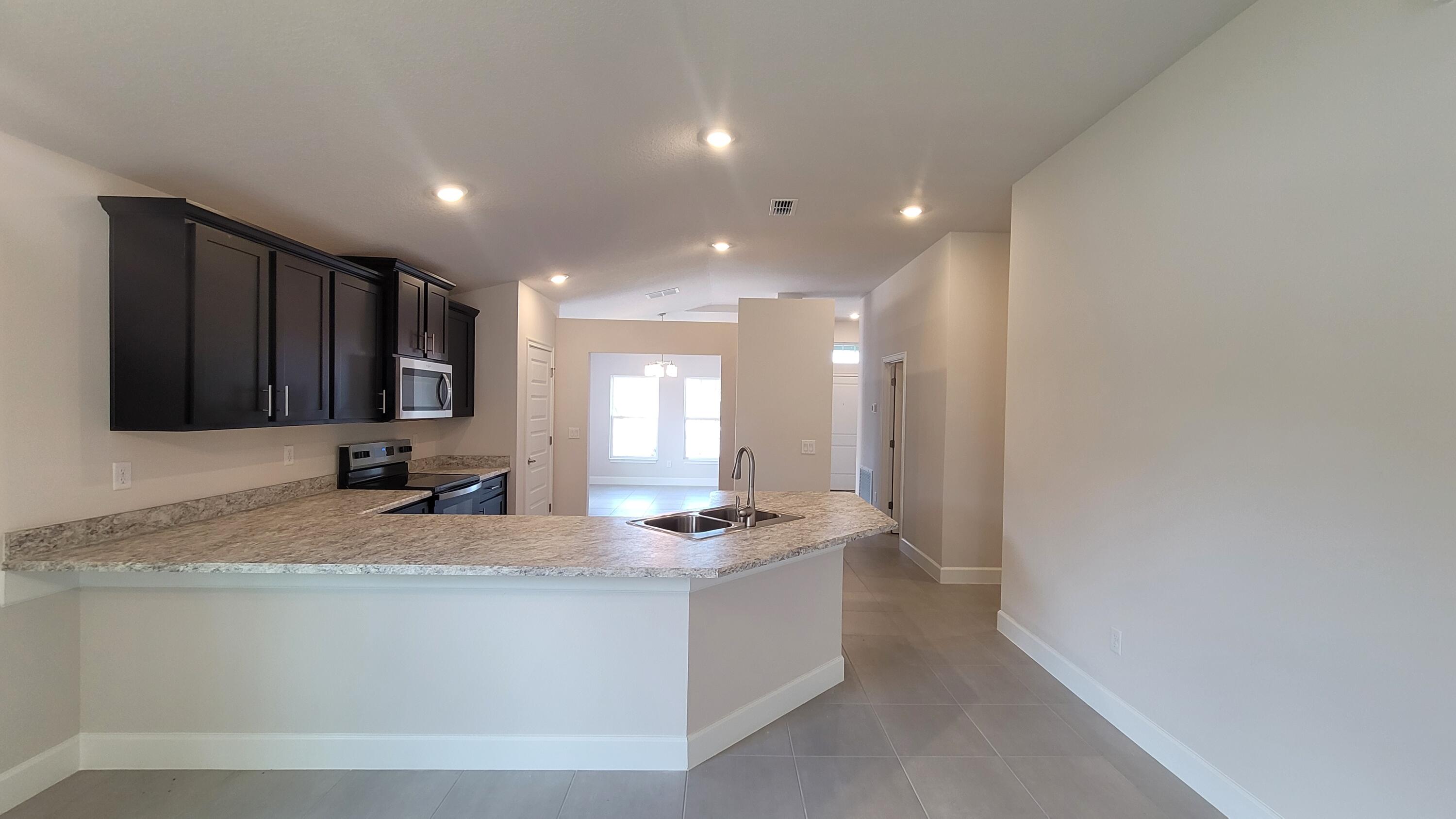 8839 Waterstone Boulevard Property Photo 5