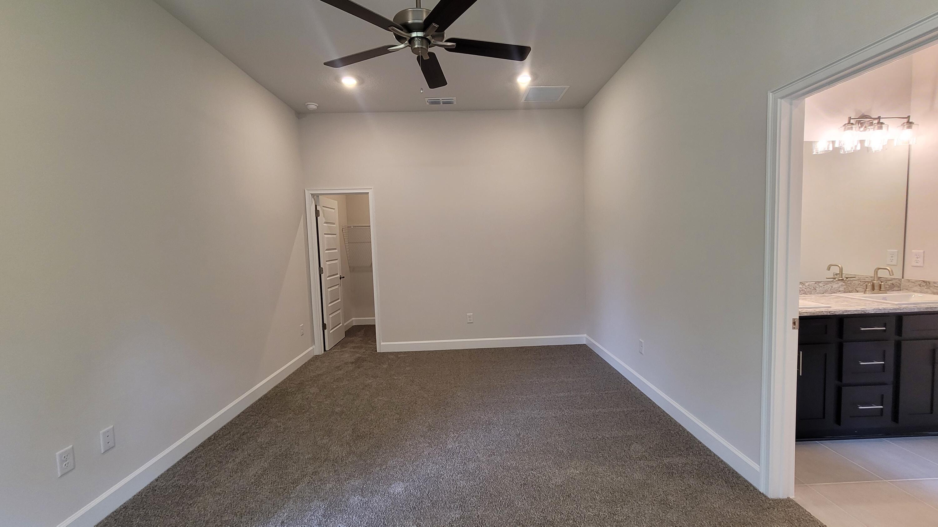 8839 Waterstone Boulevard Property Photo 14