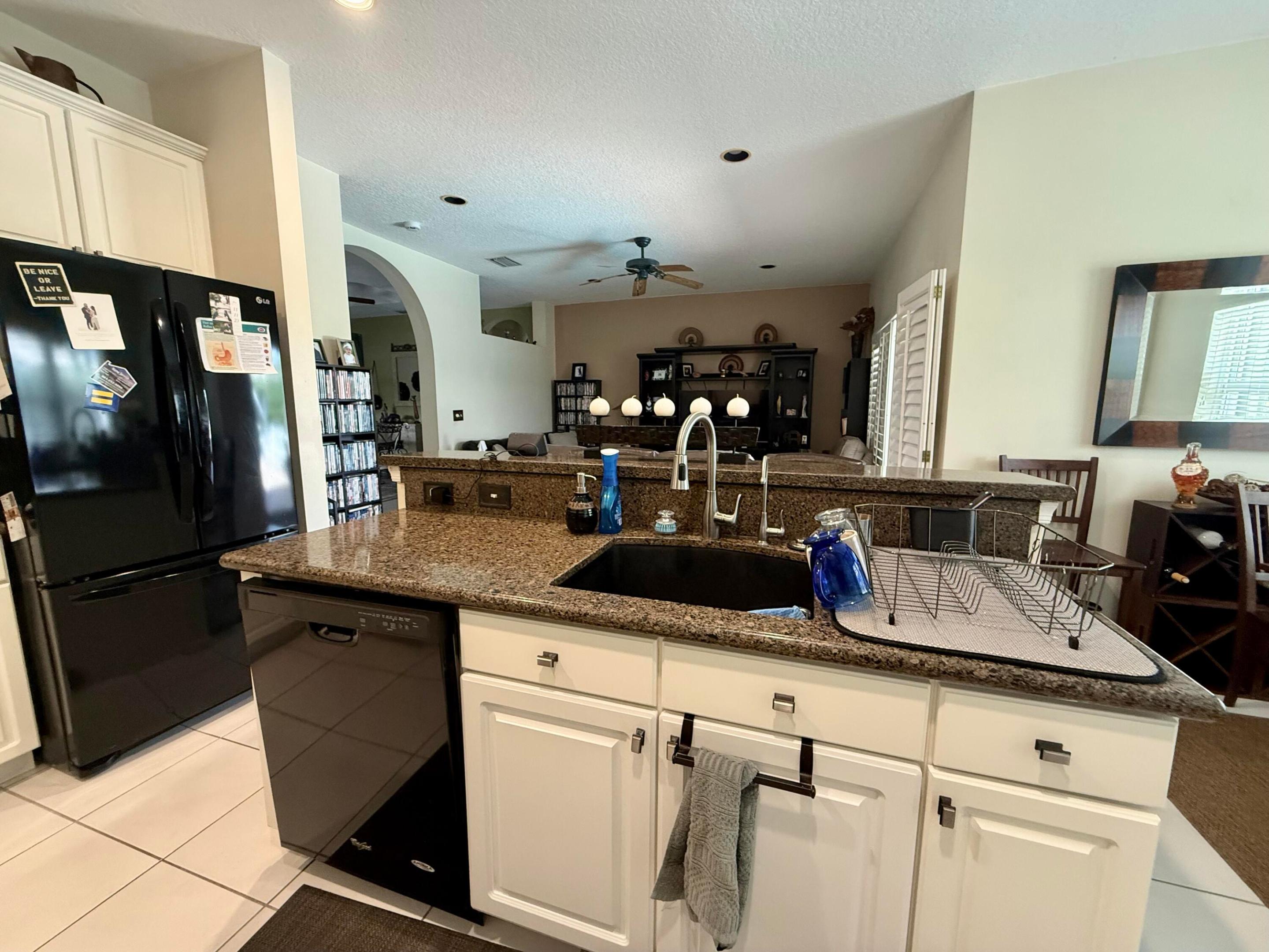 8611 Gold Cay Property Photo 11