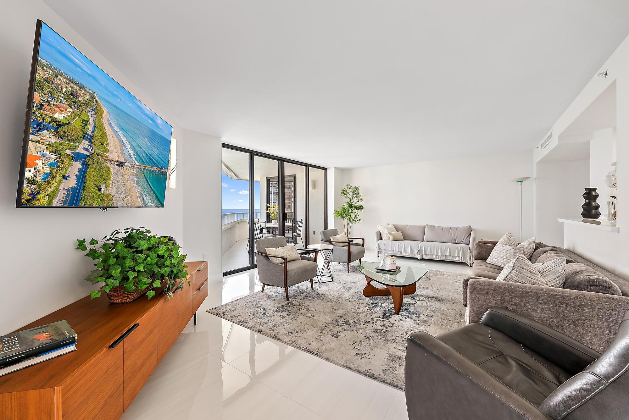 5070 N Ocean Drive 5b Property Photo 6