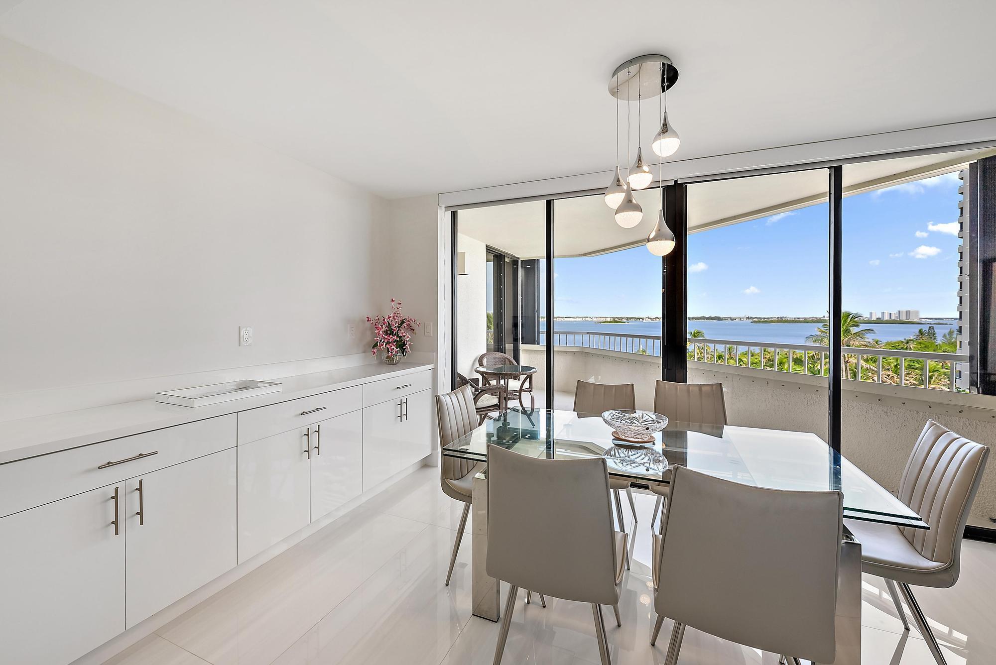 5070 N Ocean Drive 5b Property Photo 17