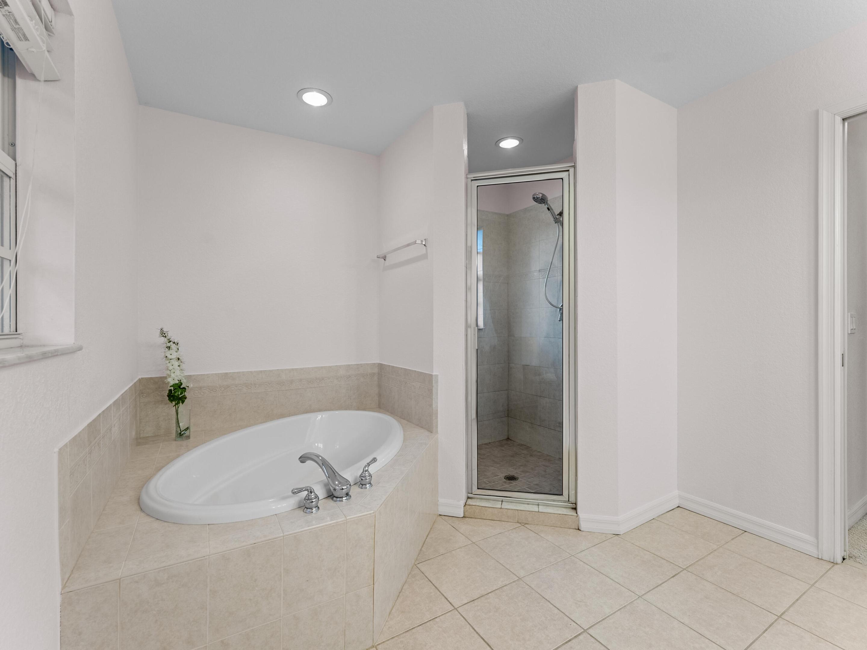 430 Se Thanksgiving Avenue Property Photo 30