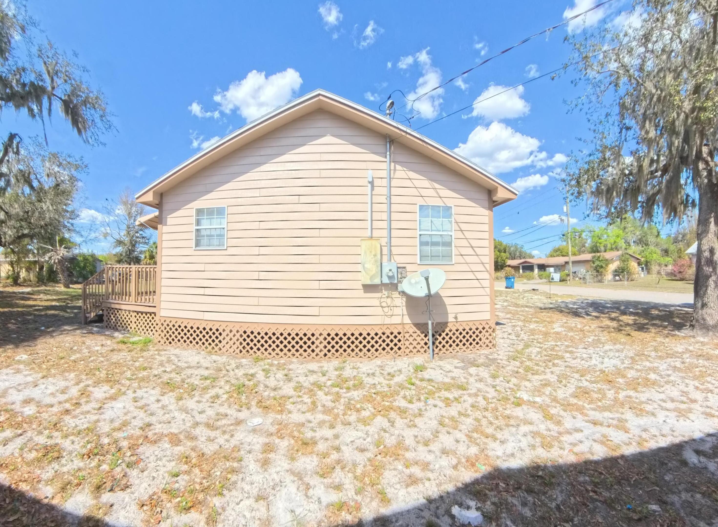 714 S Seminole Avenue Property Photo 14
