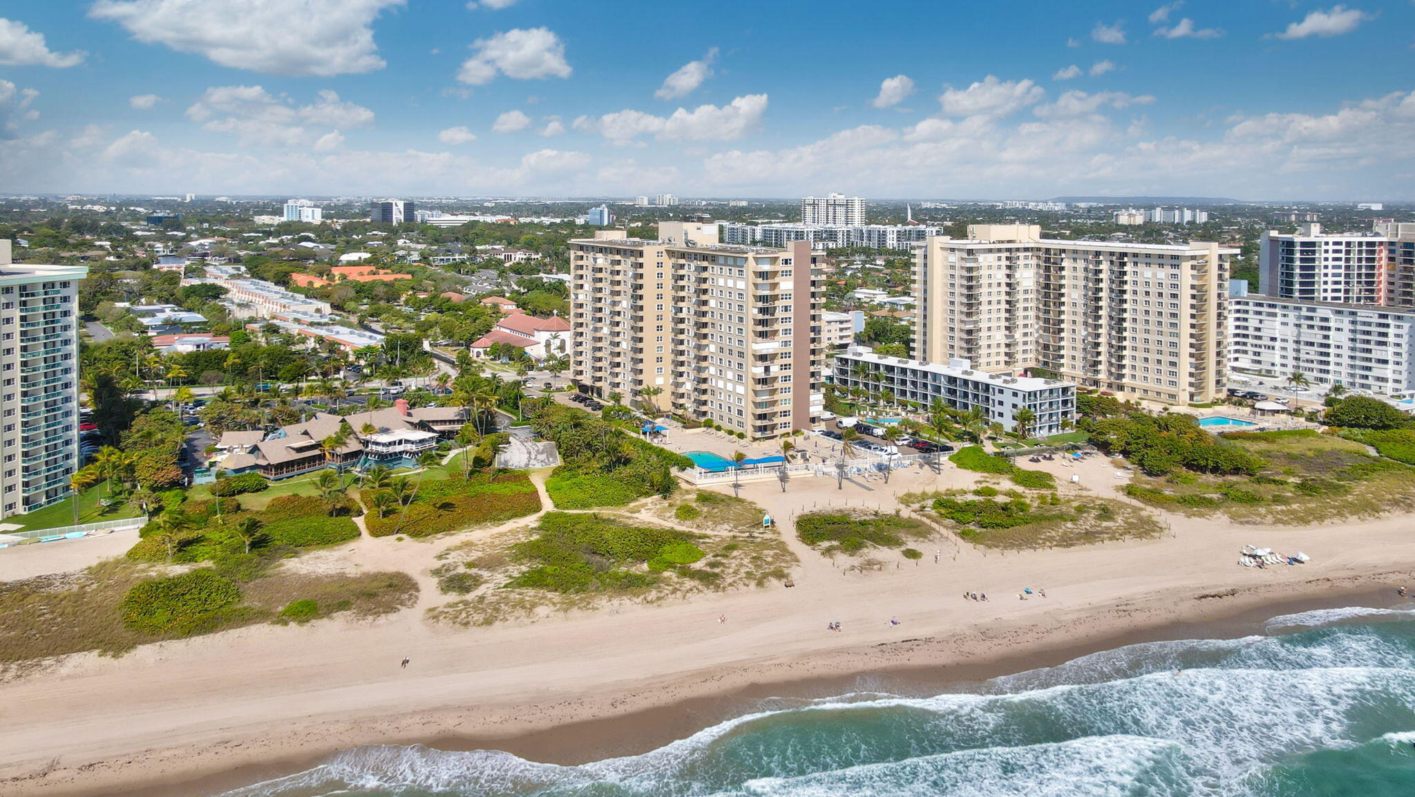 2000 S Ocean Boulevard 2l Property Photo 1