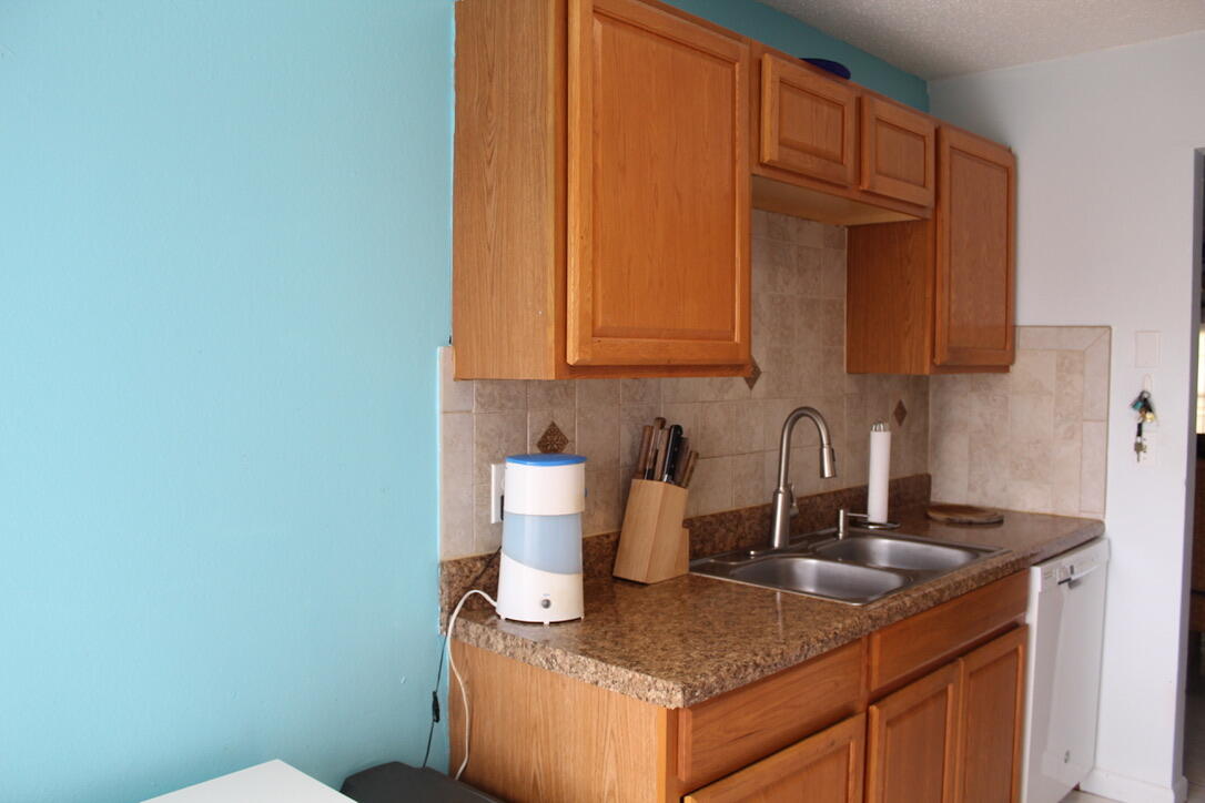566 Sw Sara Boulevard Property Photo 10
