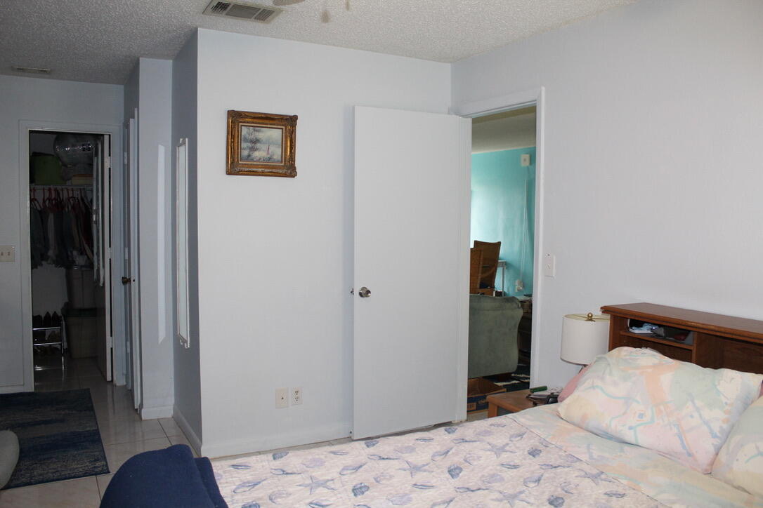 566 Sw Sara Boulevard Property Photo 16