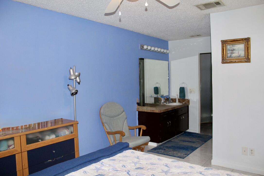 566 Sw Sara Boulevard Property Photo 17