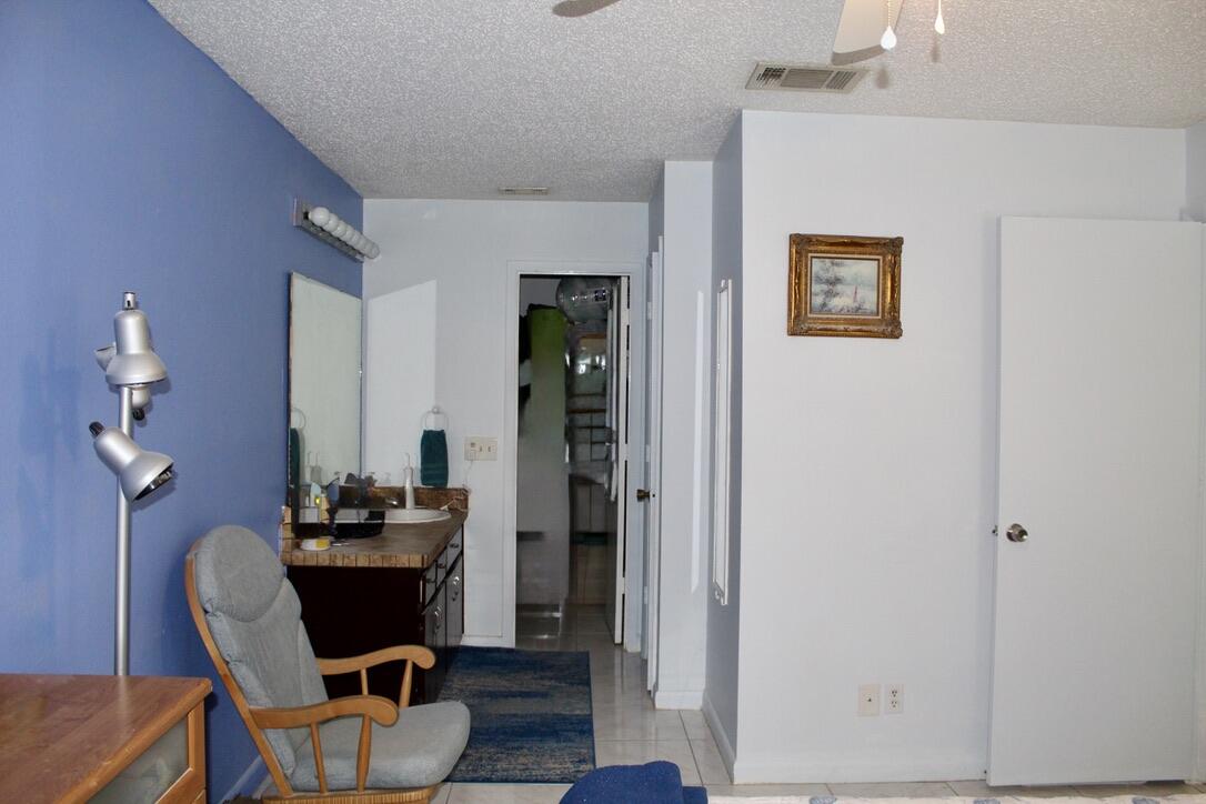 566 Sw Sara Boulevard Property Photo 18