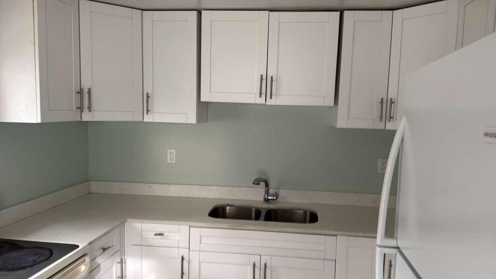 2206 Delaware Avenue Property Photo 7