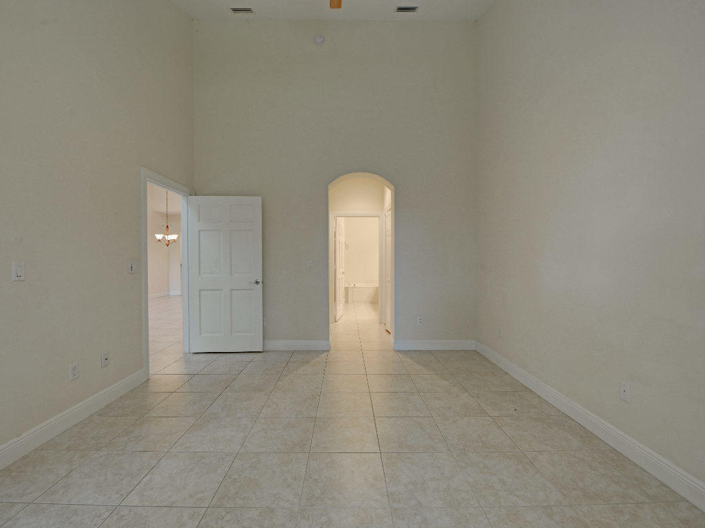 1645 Baseline Lane Property Photo 11
