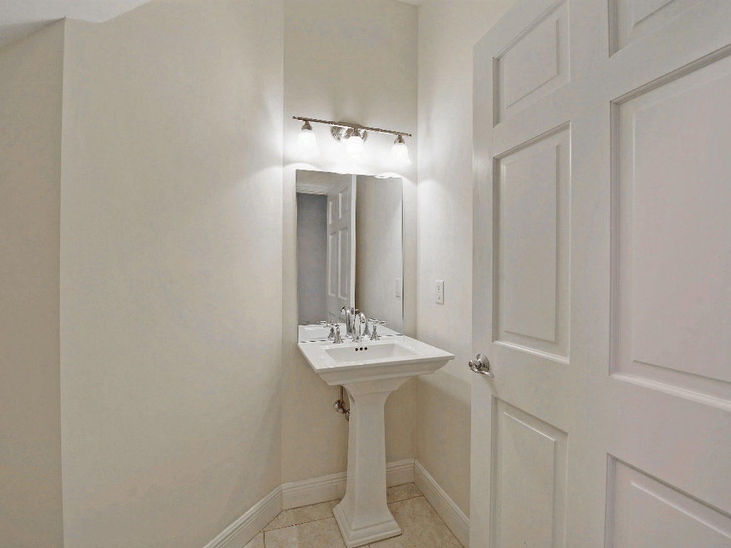1645 Baseline Lane Property Photo 12