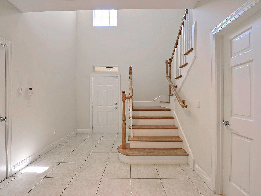 1645 Baseline Lane Property Photo 13