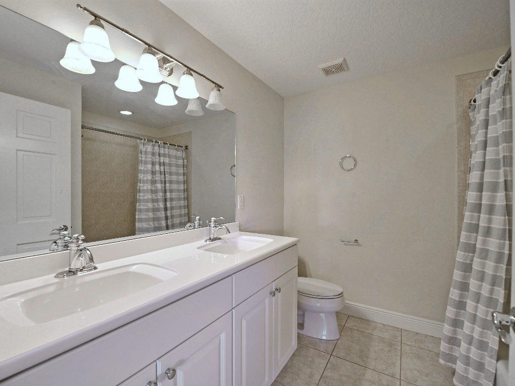 1645 Baseline Lane Property Photo 17
