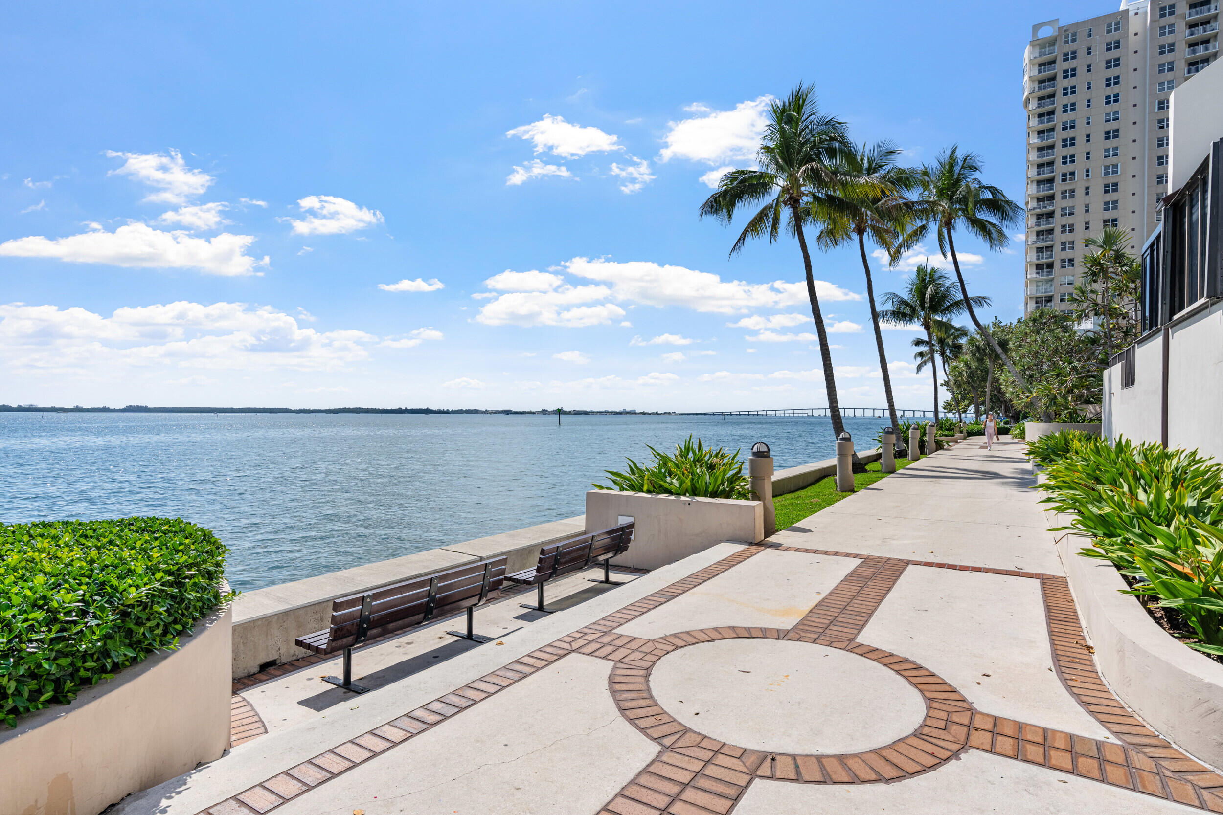 520 Brickell Key Drive A200 Property Photo 33