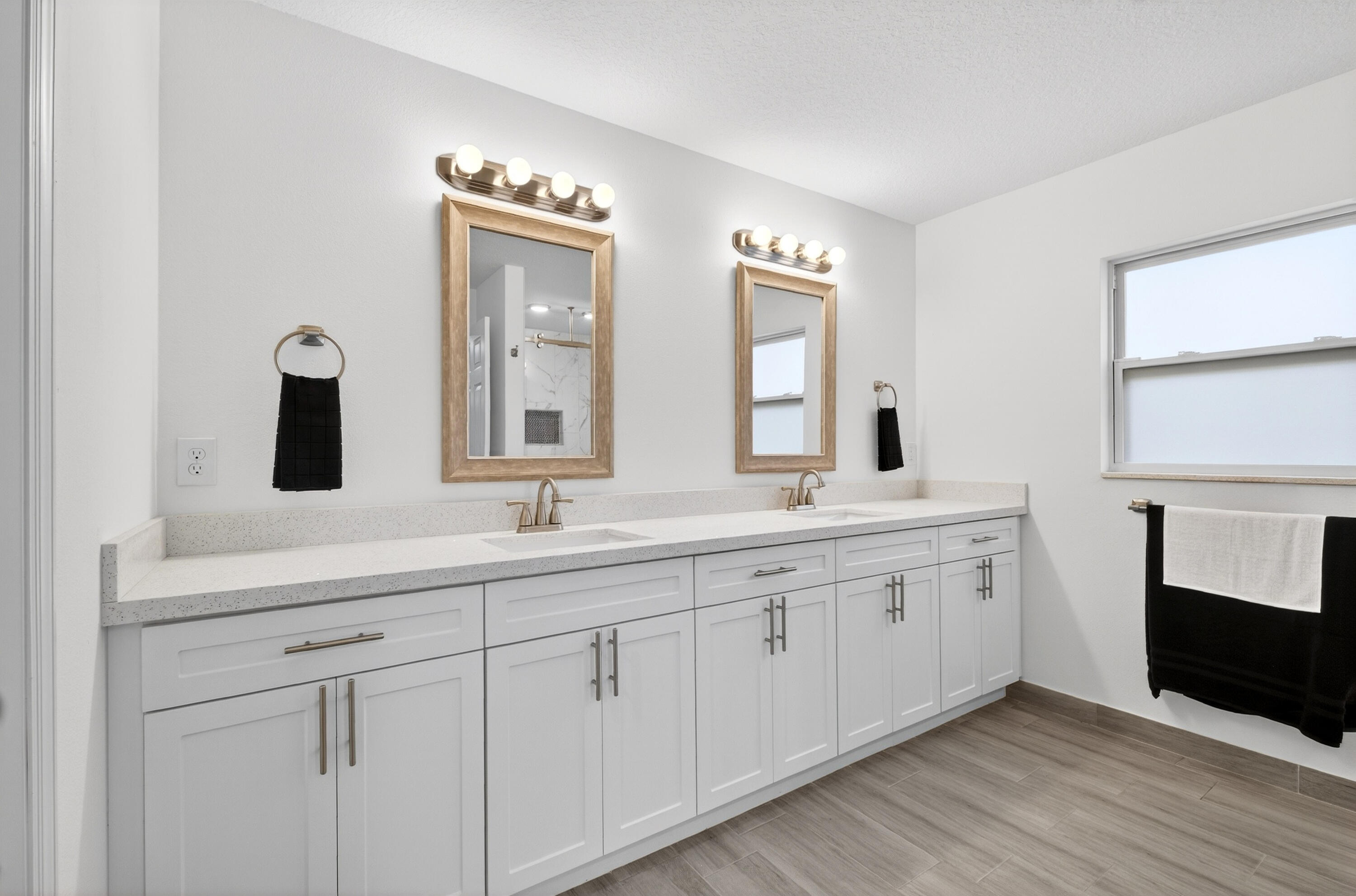 8316 103rd Avenue Property Photo 14