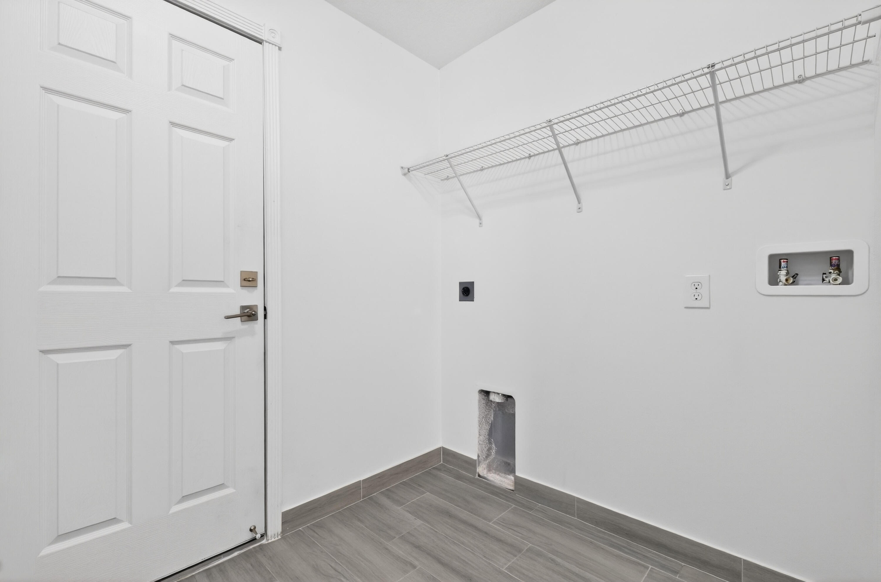 8316 103rd Avenue Property Photo 23