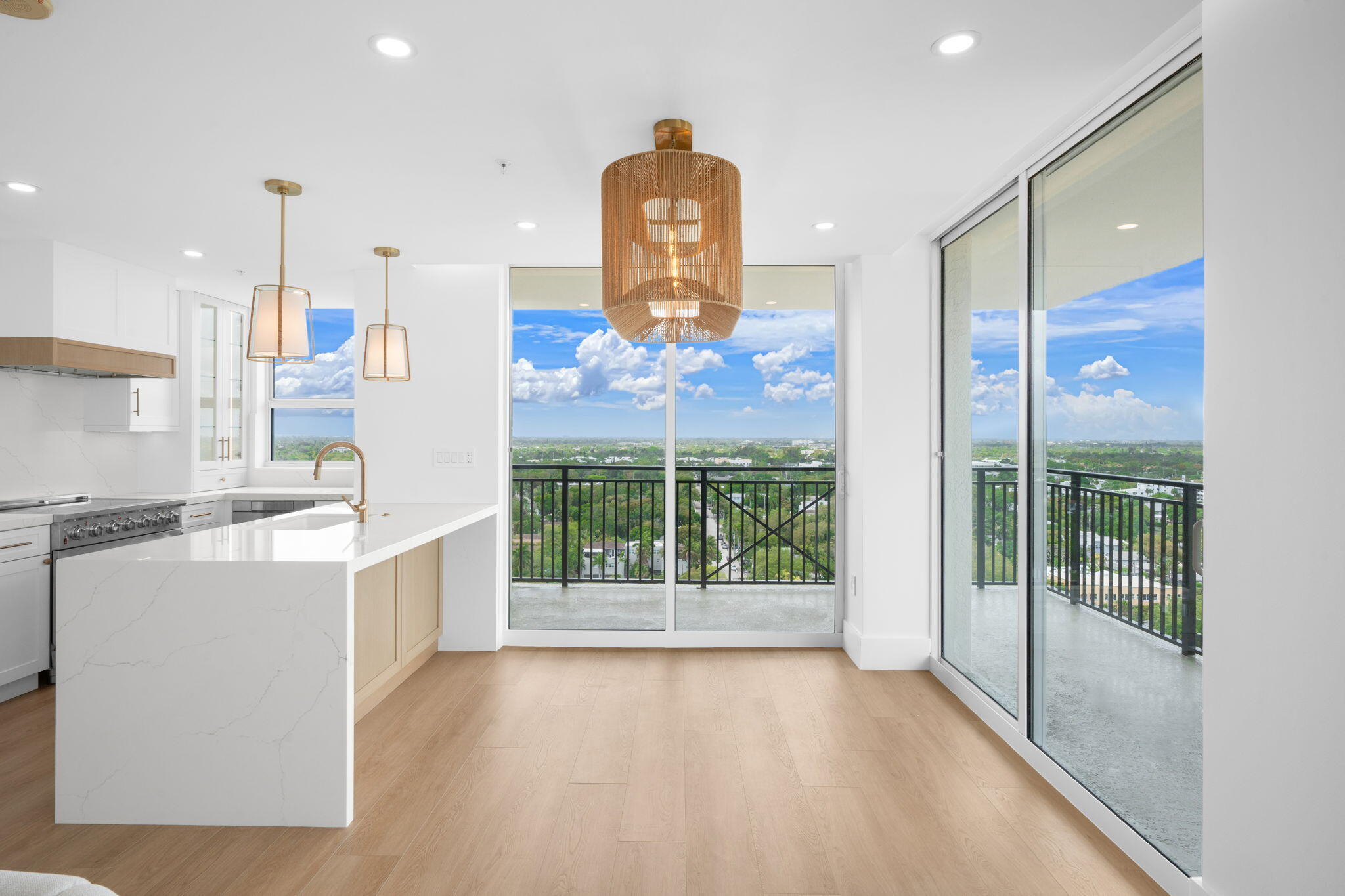 610 W Las Olas Boulevard 1613n Property Photo 8