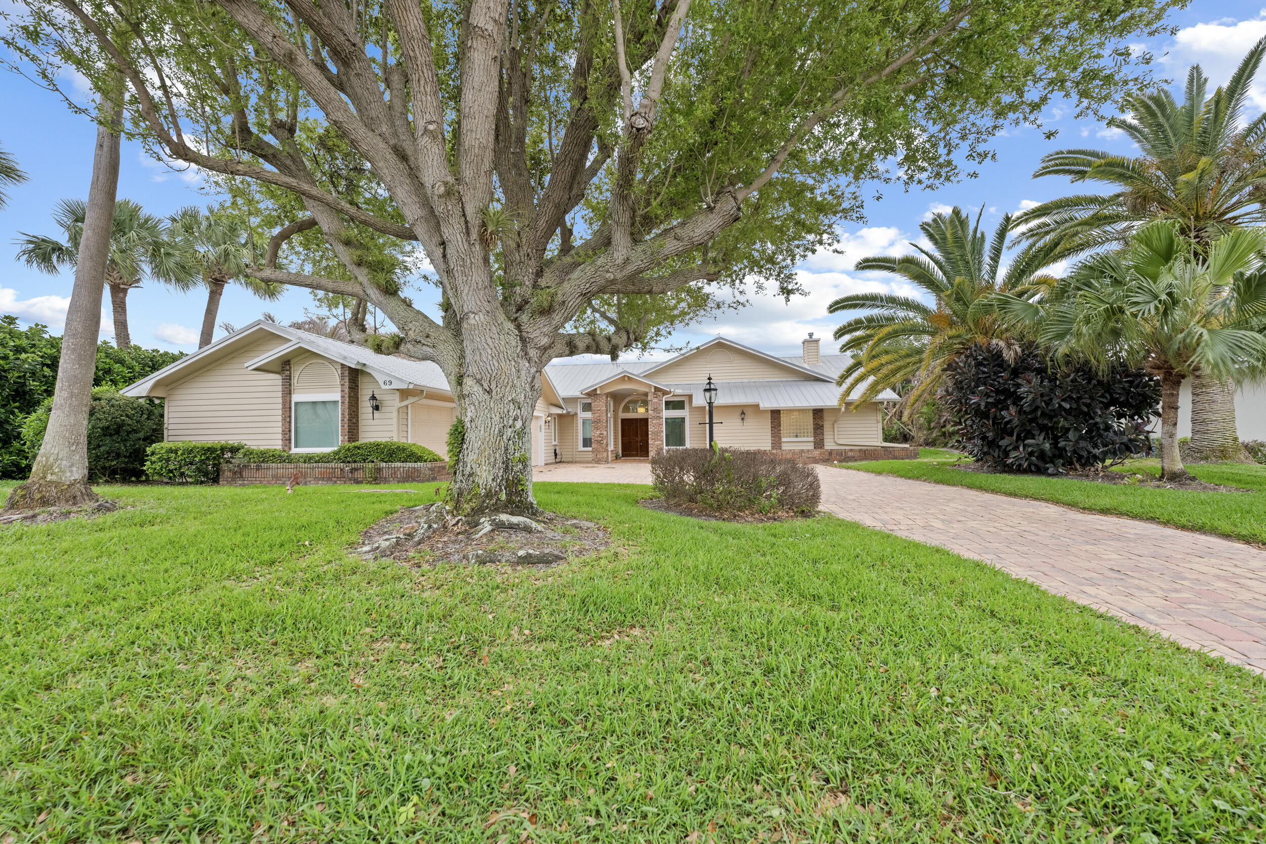 69 Cache Cay Drive Property Photo 6