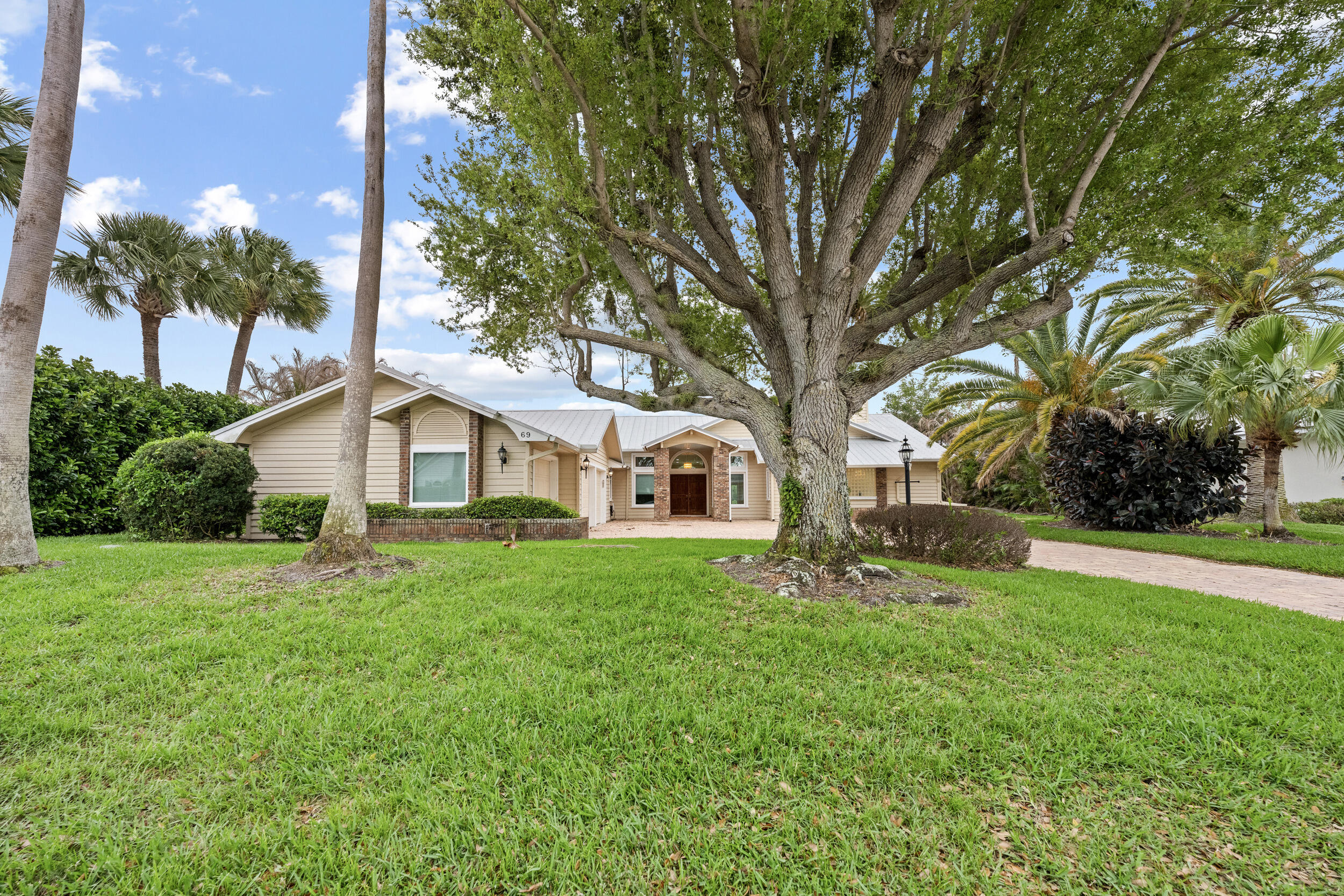 69 Cache Cay Drive Property Photo 7