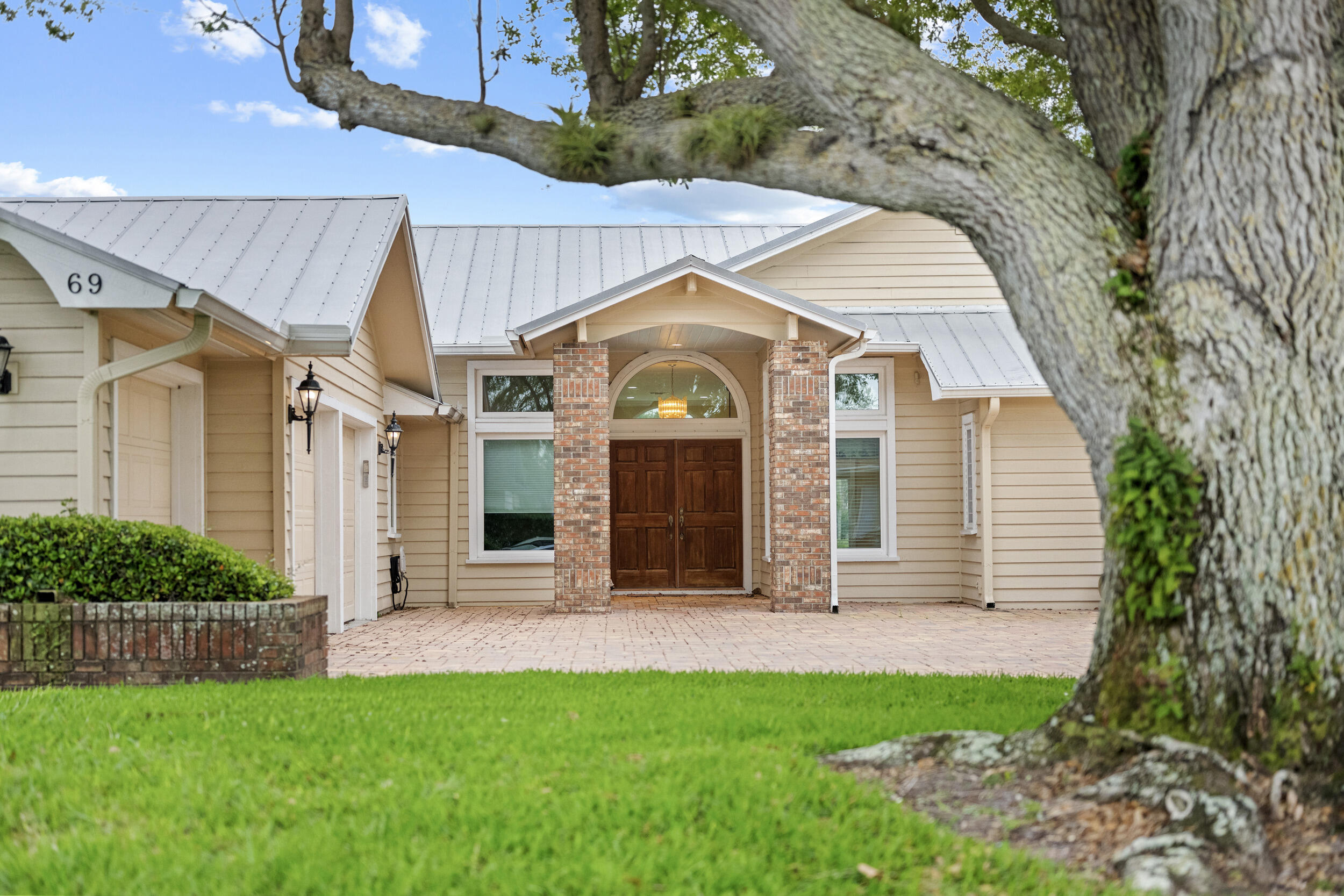 69 Cache Cay Drive Property Photo 10