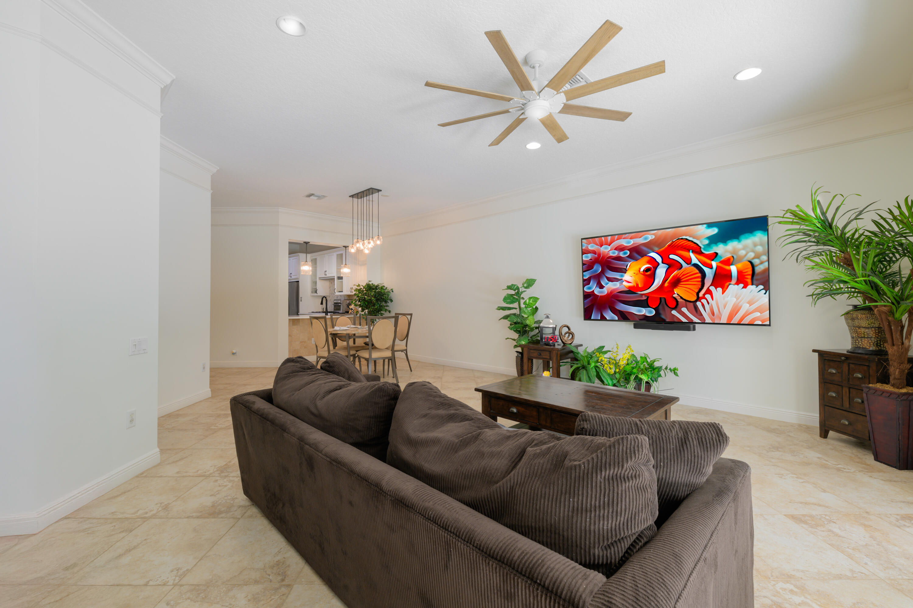 742 Cable Beach Lane Property Photo 4