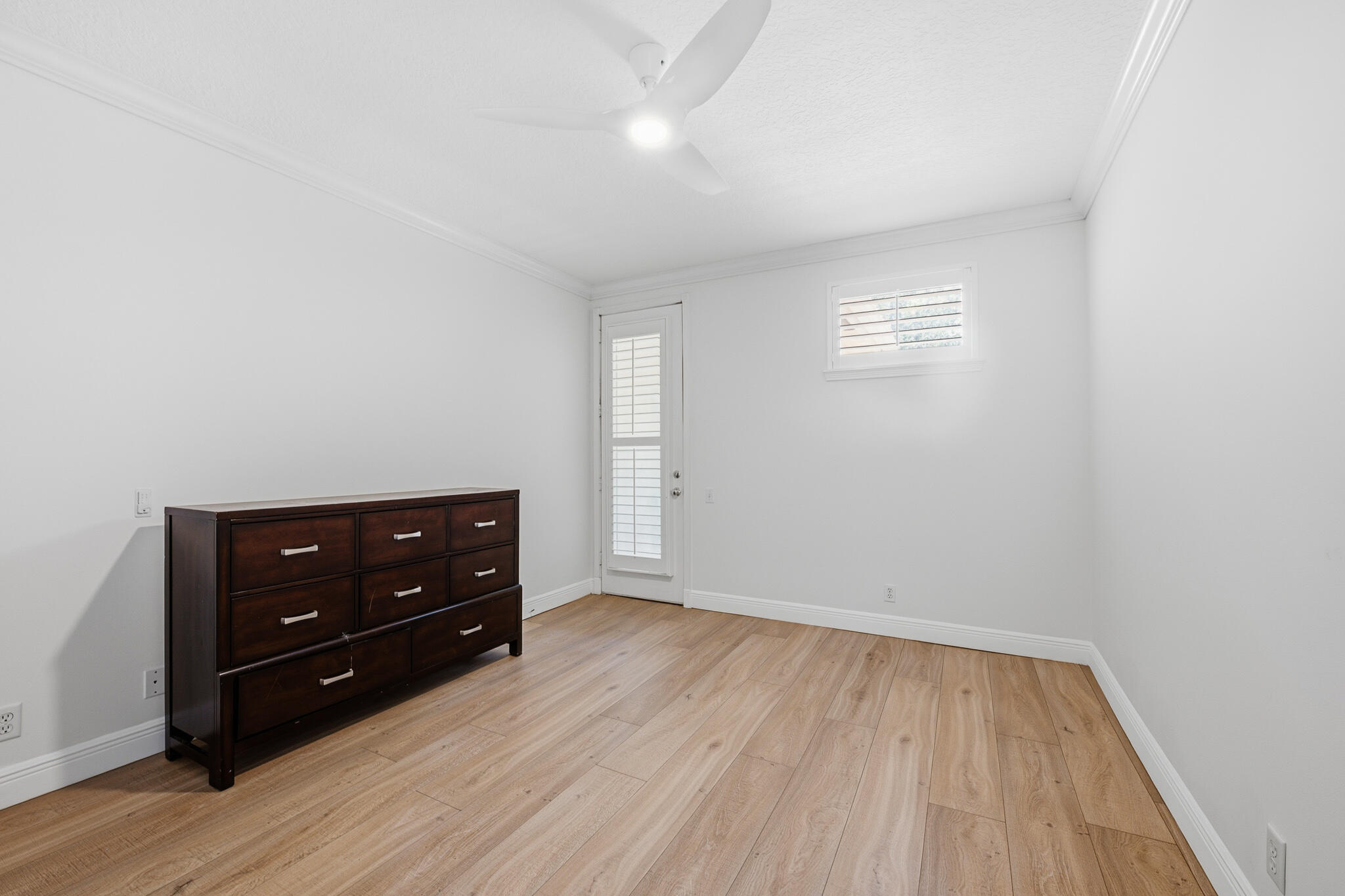 742 Cable Beach Lane Property Photo 24