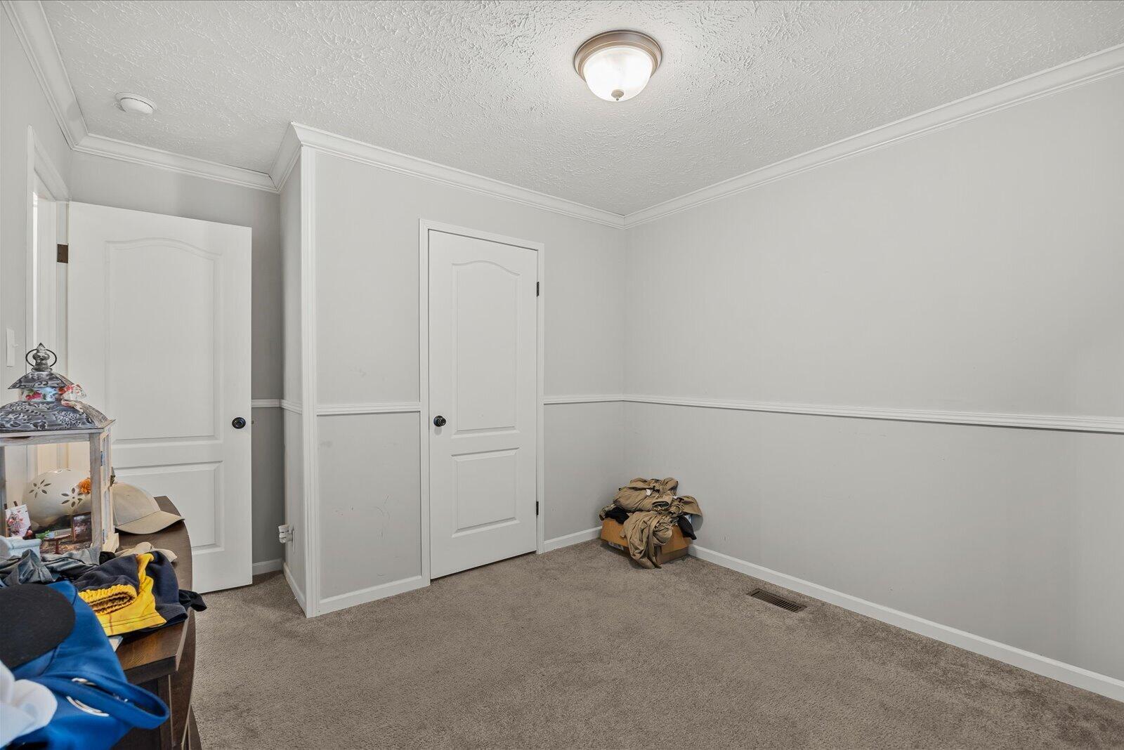 82 Sandhill Boulevard Property Photo 21