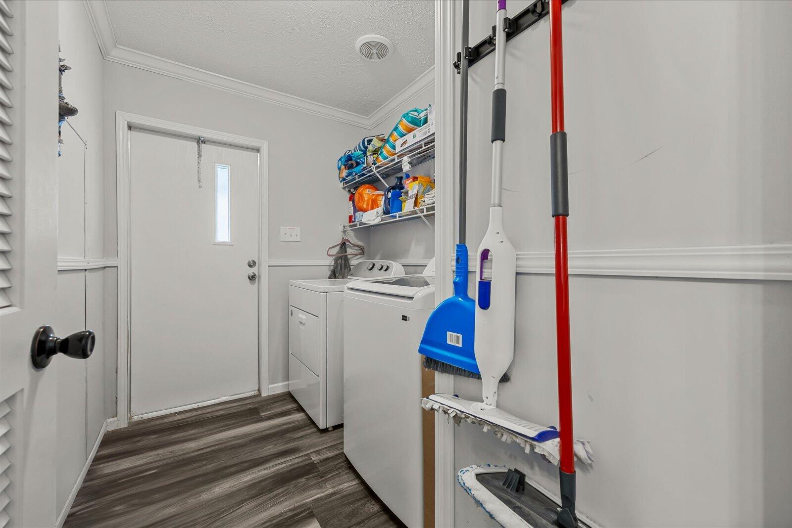 82 Sandhill Boulevard Property Photo 22