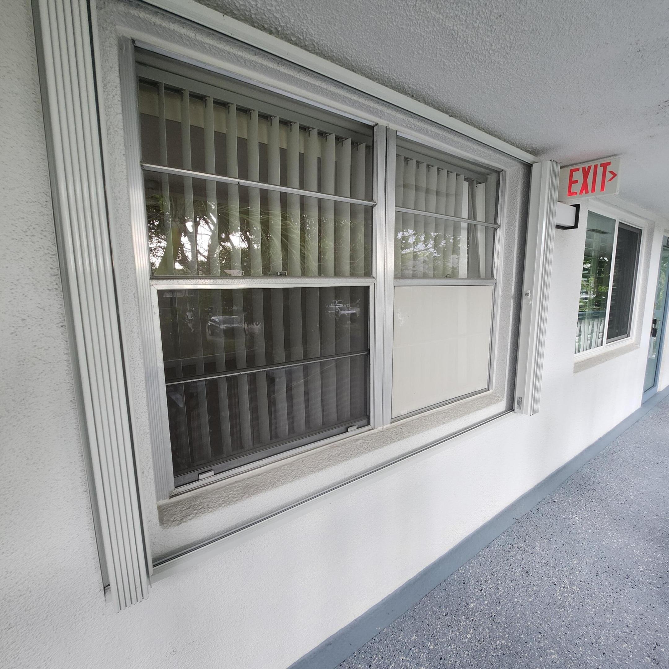 643 Durham W Property Photo 18