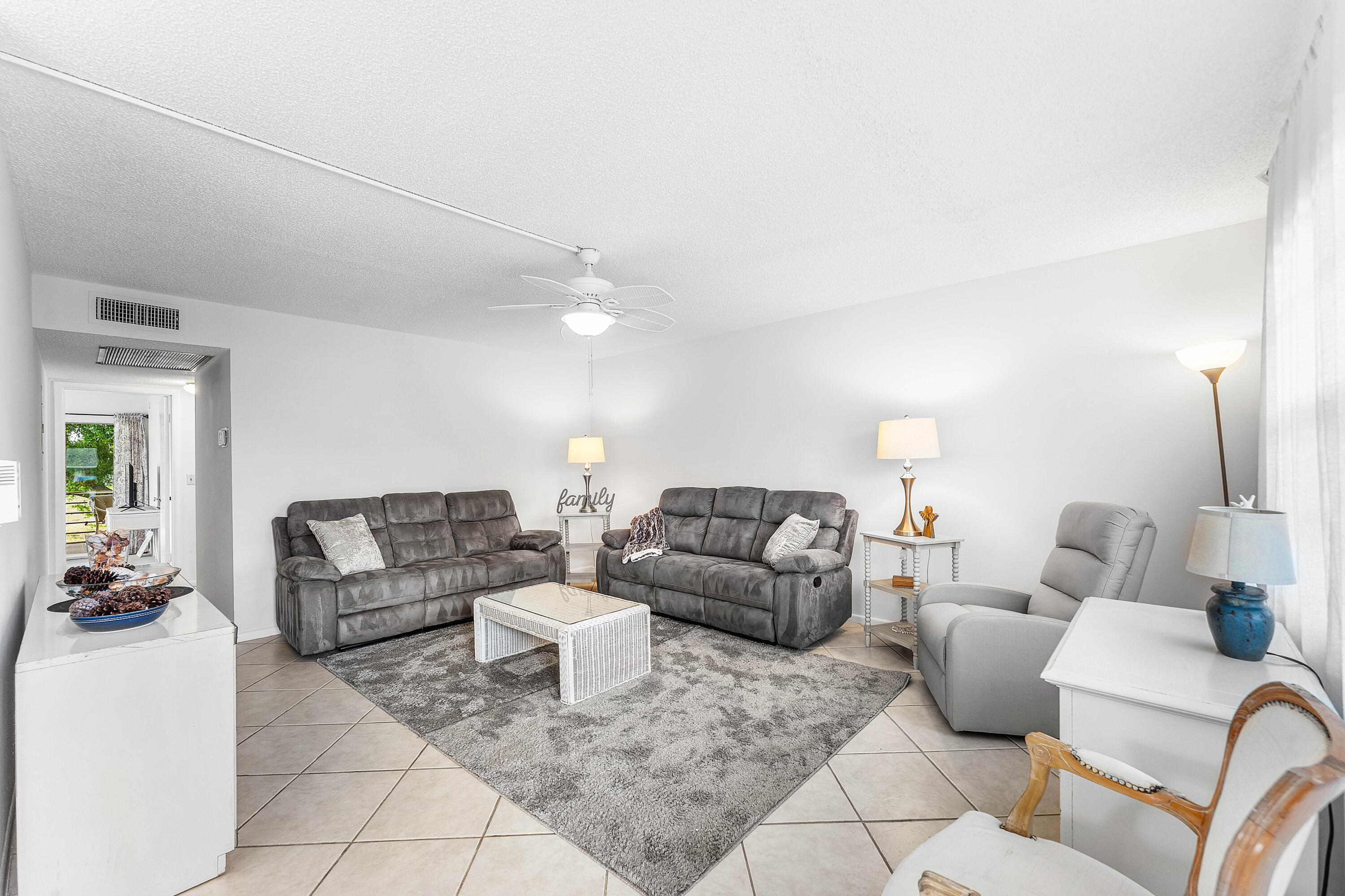 2016 Ventnor Crescent G Property Photo 8