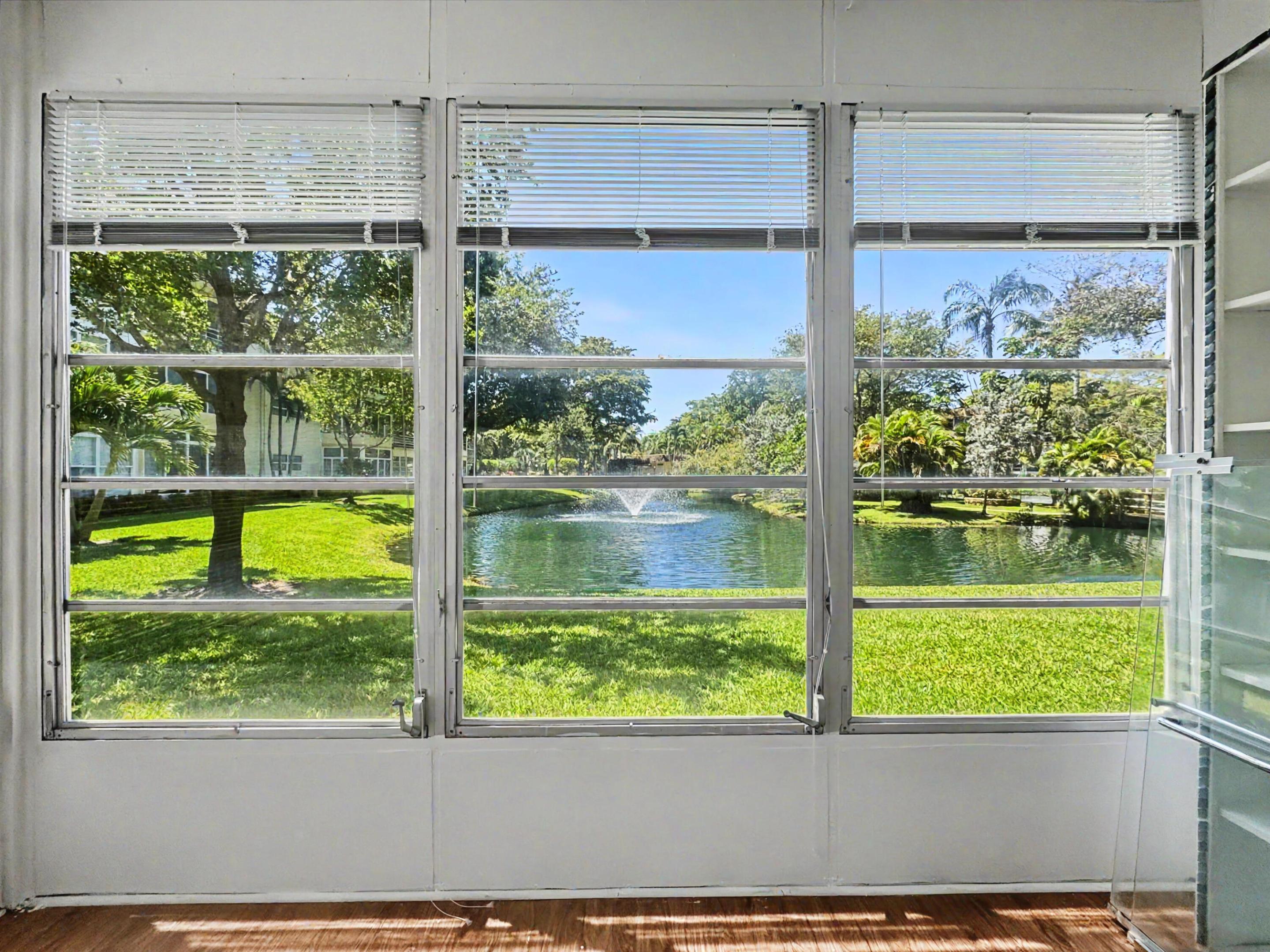 5171 W Oakland Park Boulevard 110 Property Photo 2