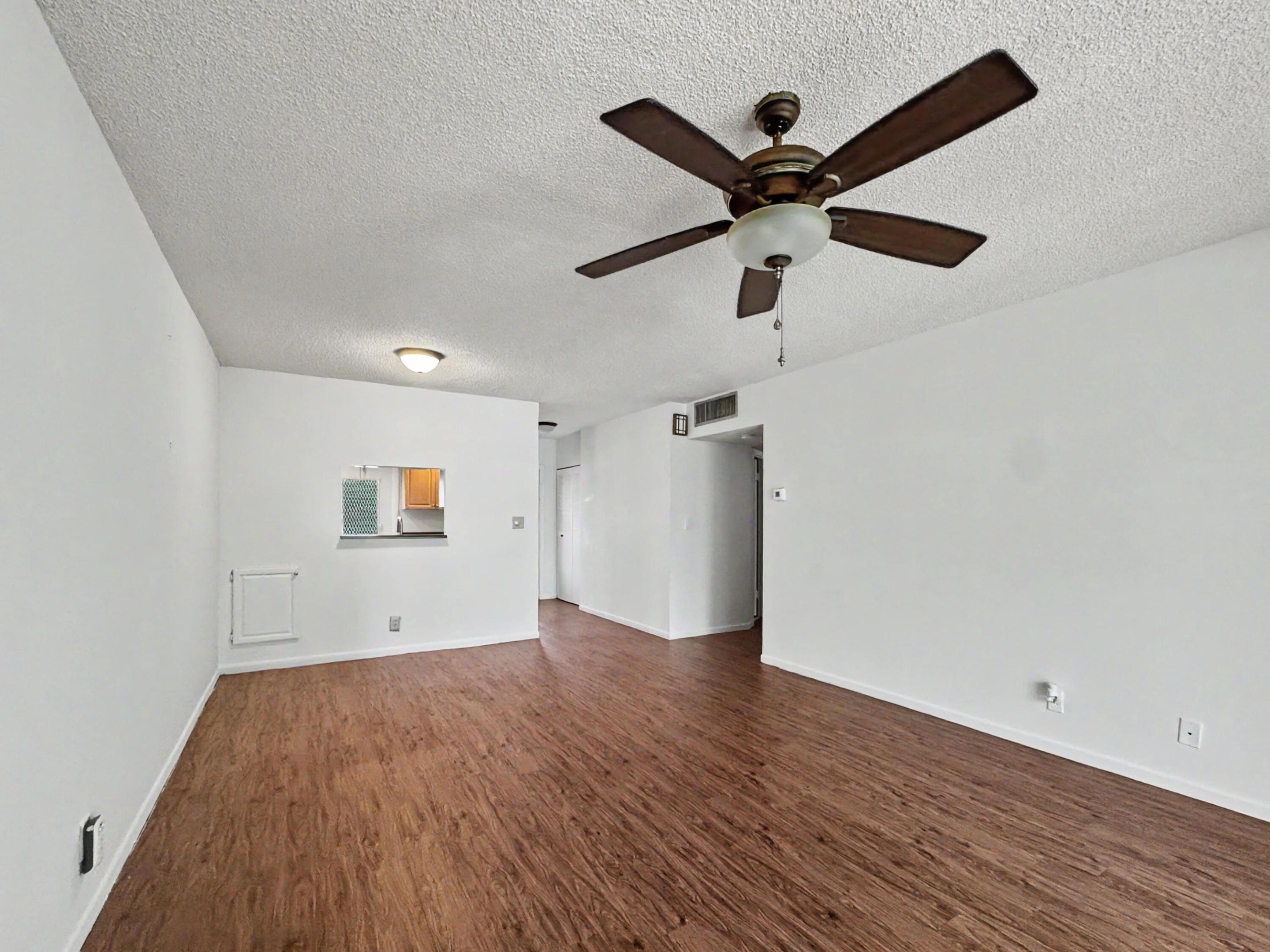 5171 W Oakland Park Boulevard 110 Property Photo 10