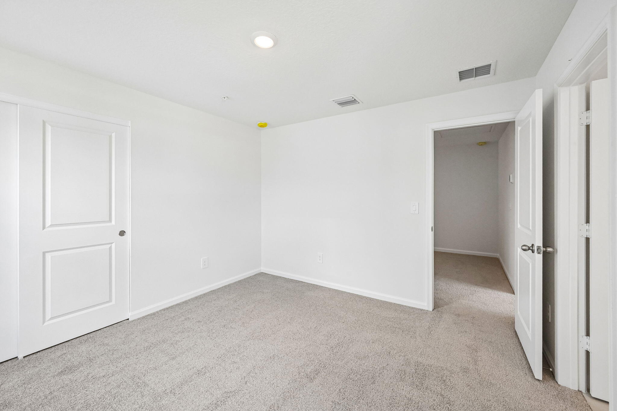 602 Salisbury Circle Property Photo 24