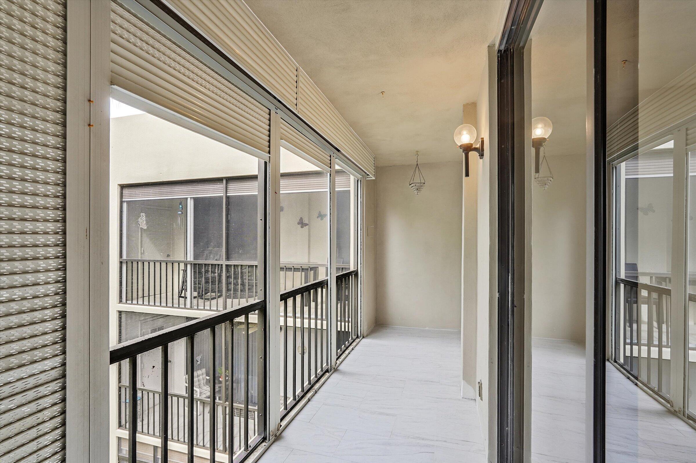 5220 Las Verdes Circle 321 Property Photo 23