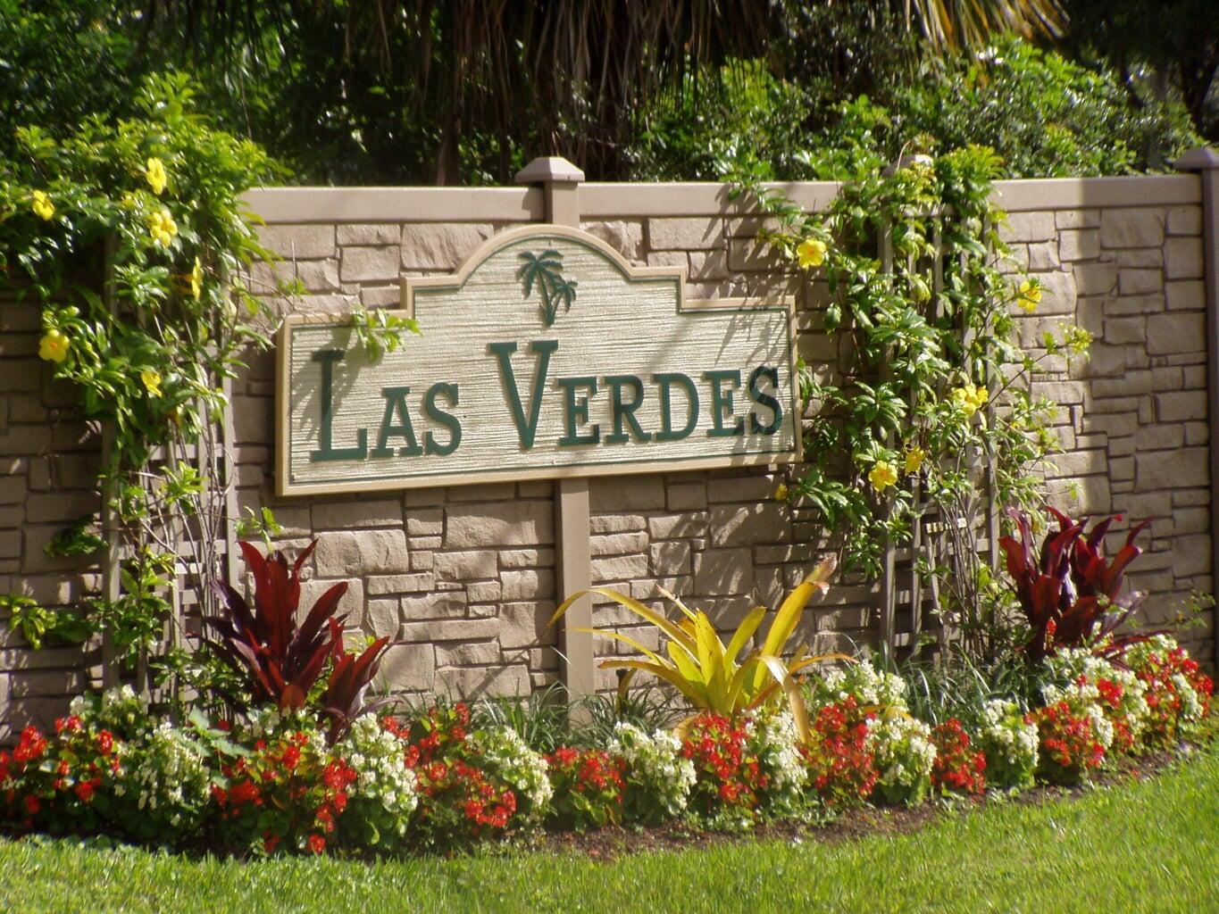 5220 Las Verdes Circle 321 Property Photo 26
