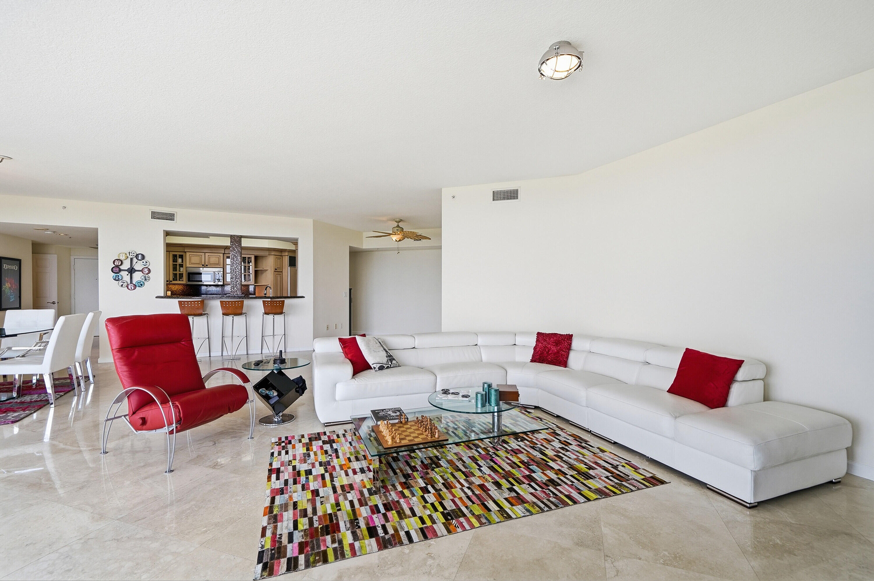 6051 N Ocean Drive 1003 Property Photo 12