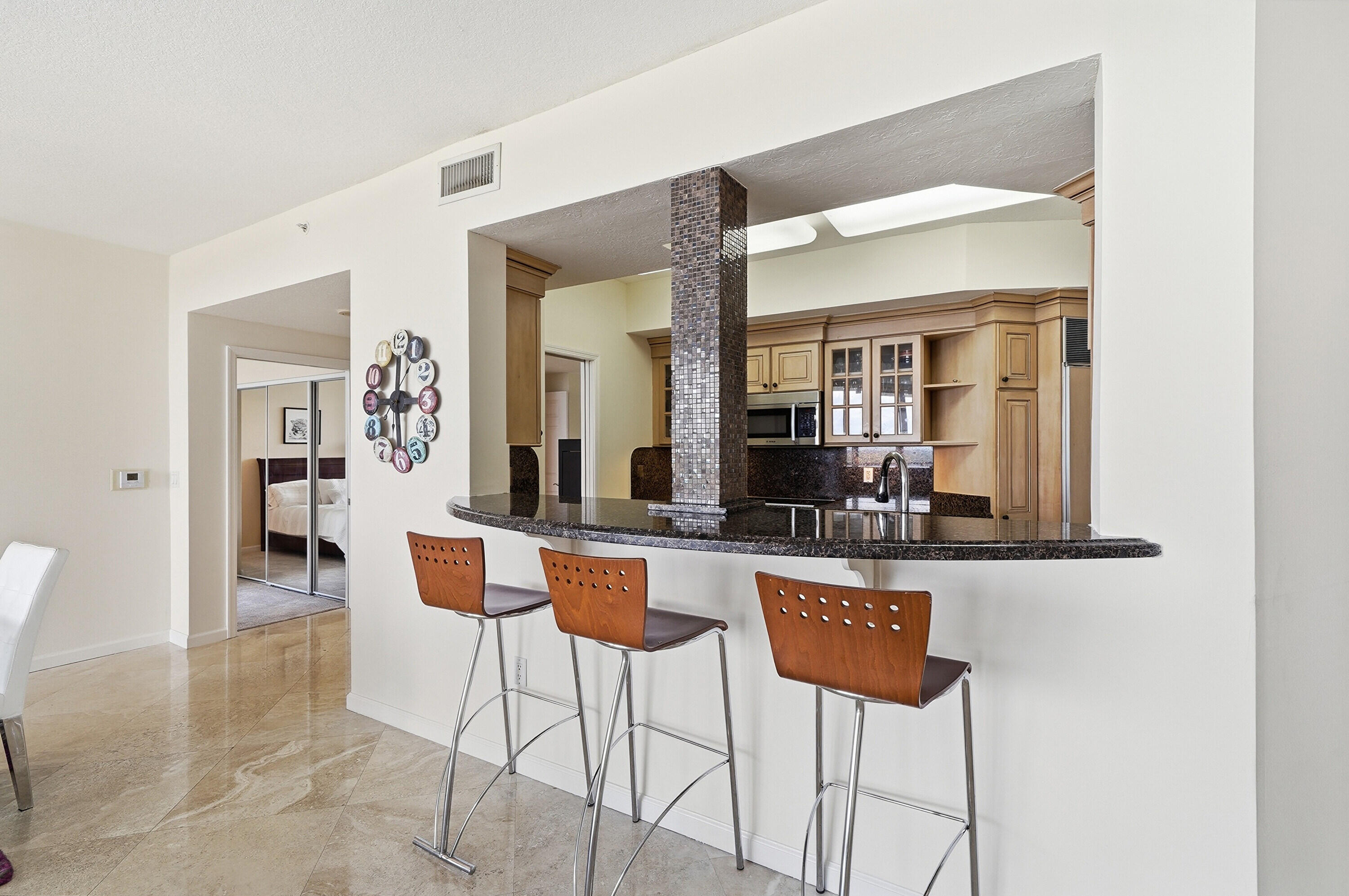 6051 N Ocean Drive 1003 Property Photo 15