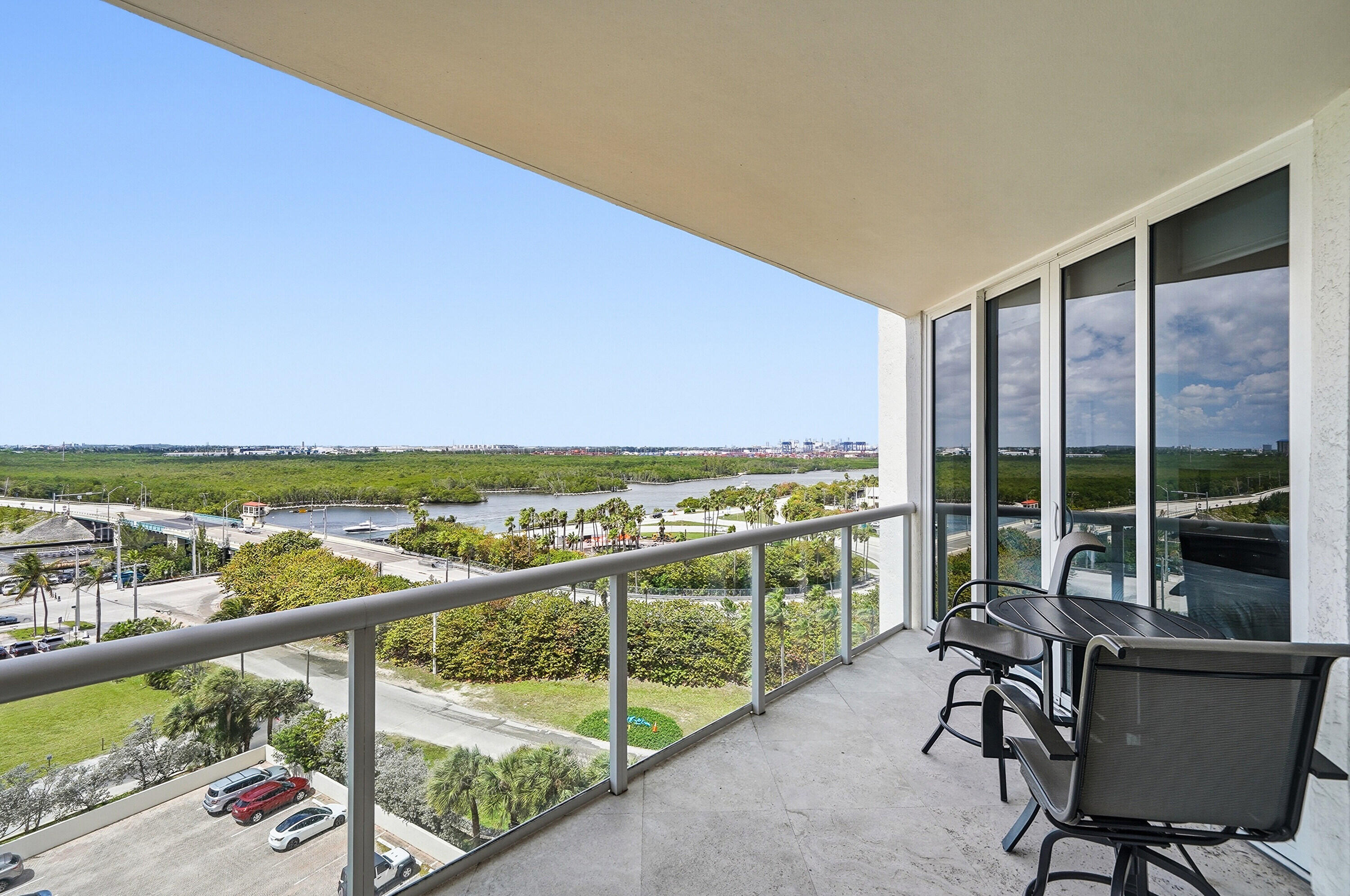 6051 N Ocean Drive 1003 Property Photo 26