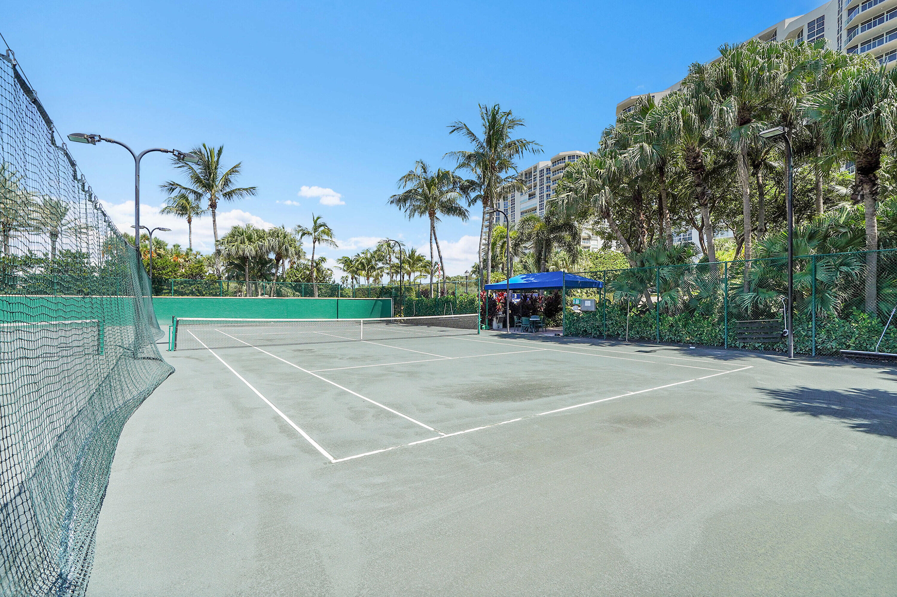 6051 N Ocean Drive 1003 Property Photo 57