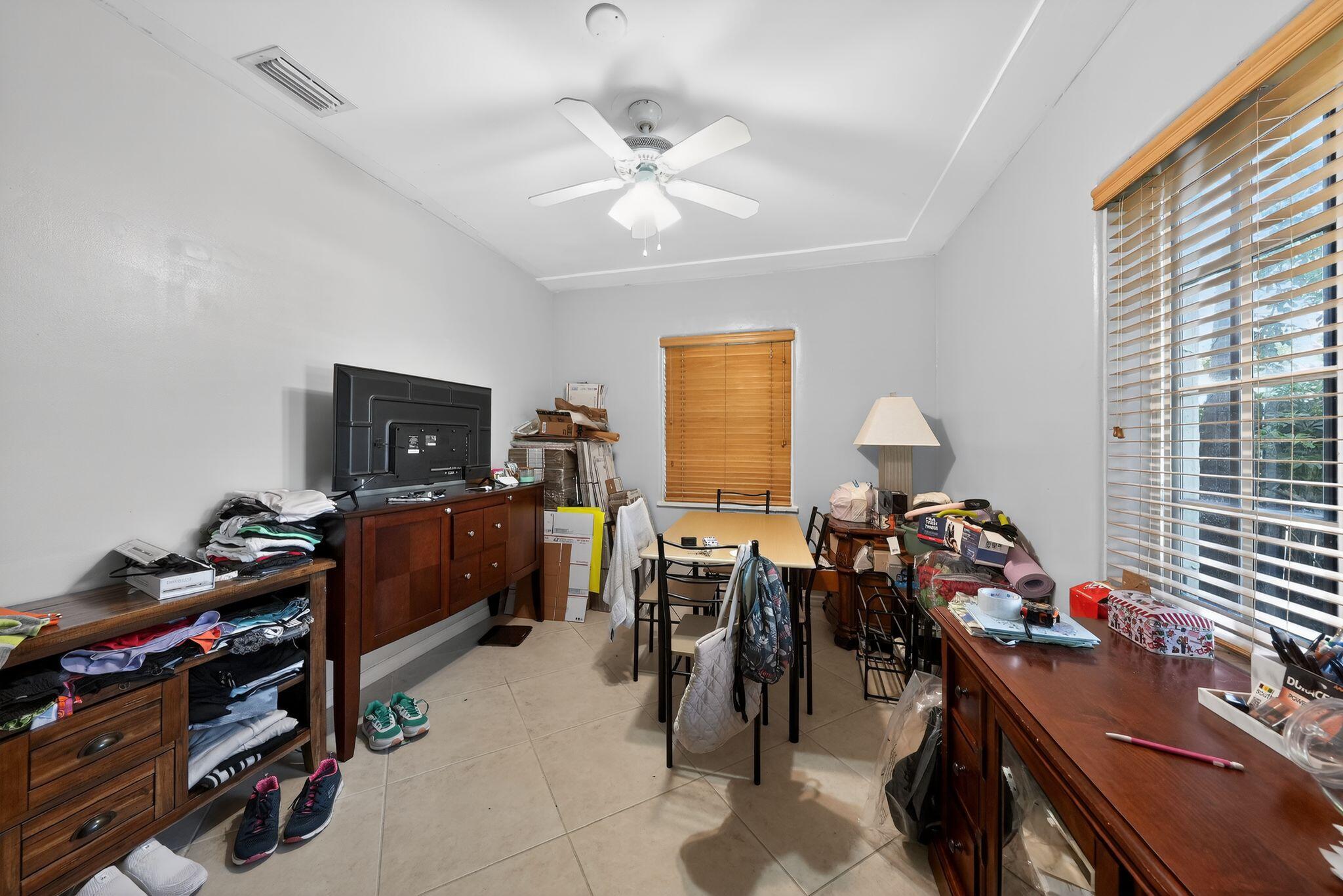2131 Biarritz Drive Property Photo 18