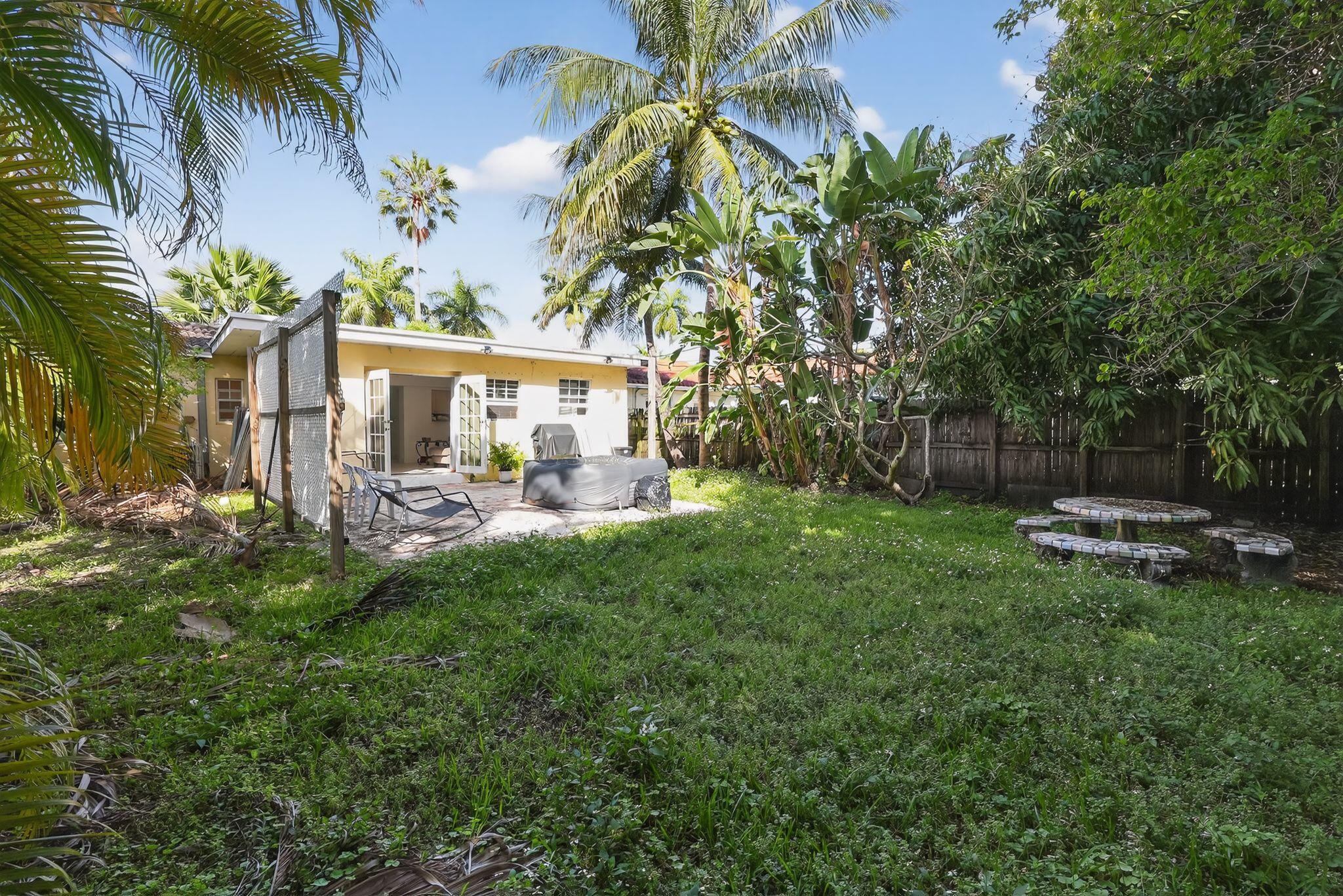 2131 Biarritz Drive Property Photo 26