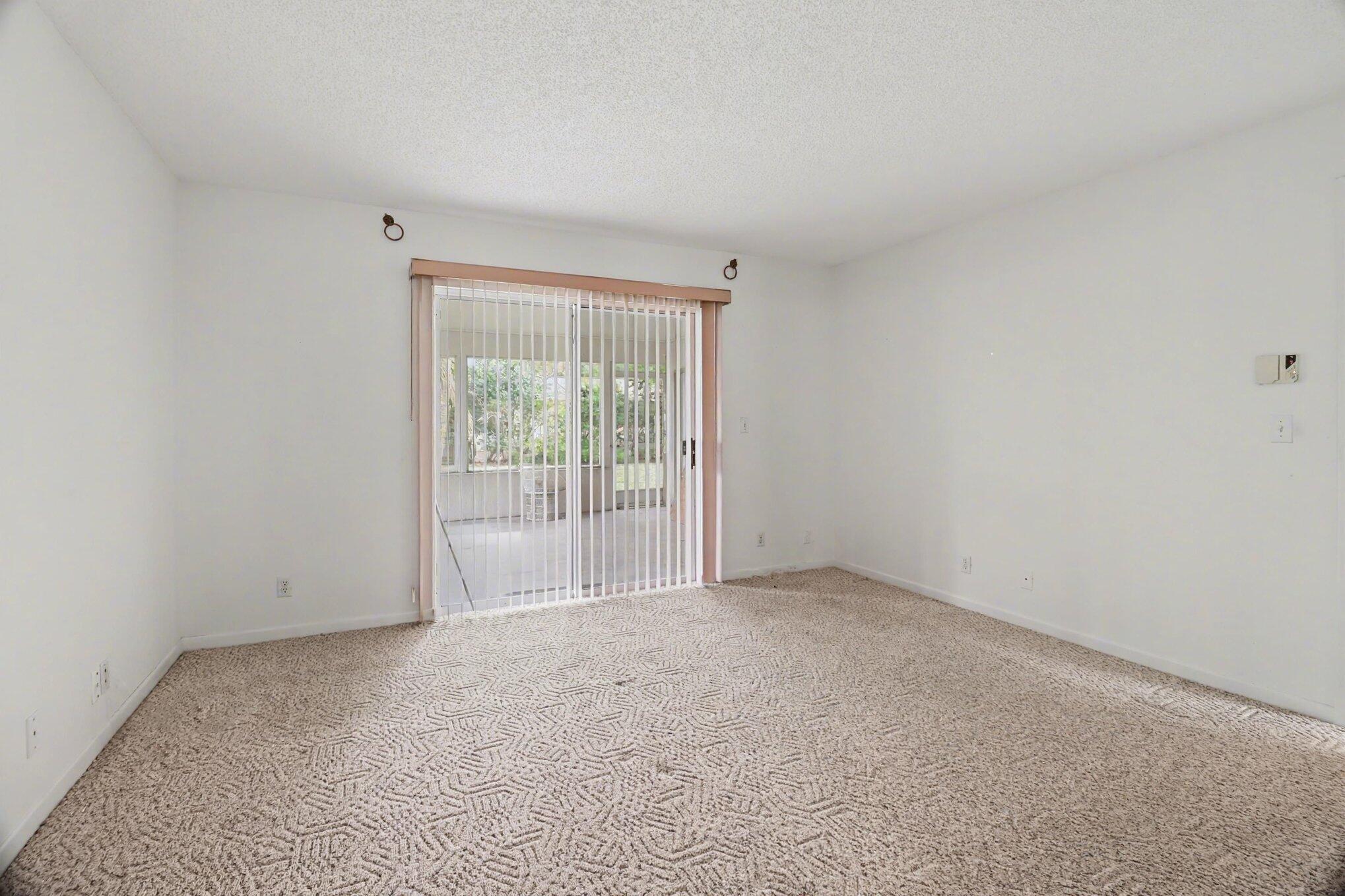 875 Gabriel Avenue Ne Property Photo 12