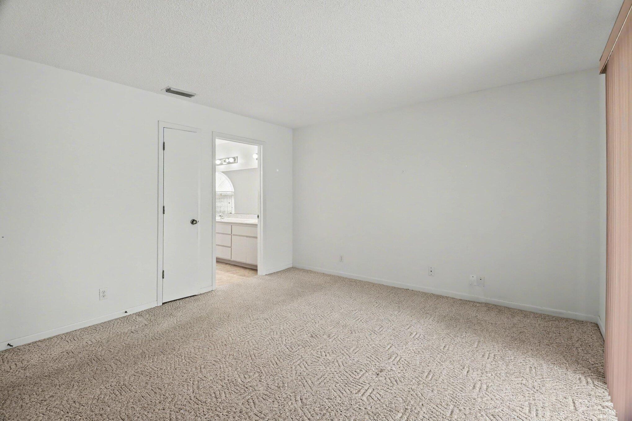 875 Gabriel Avenue Ne Property Photo 13