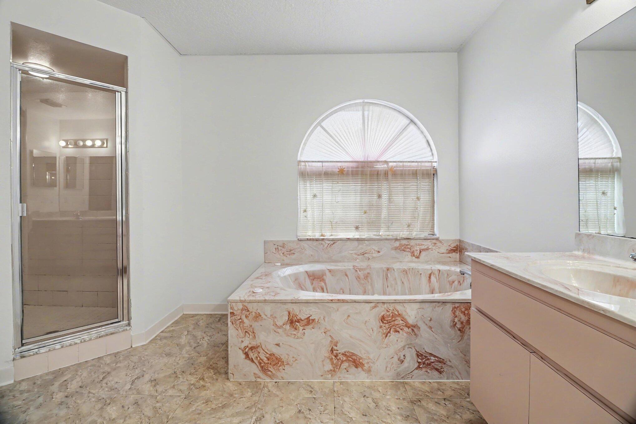 875 Gabriel Avenue Ne Property Photo 15
